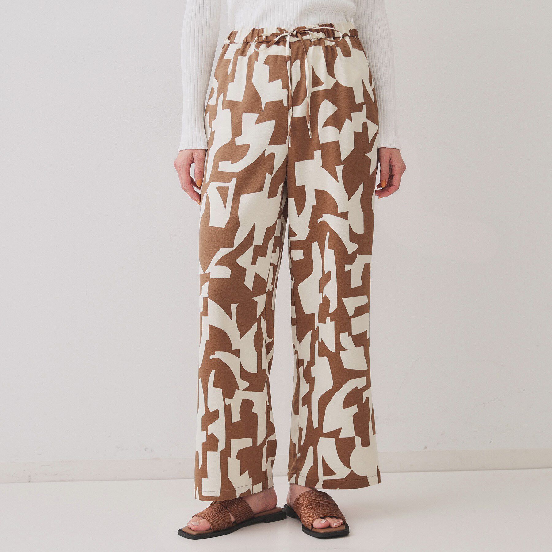 OPAQUE.CLIP「幾何プリントイージーワイドパンツ【洗濯機洗い可】」|その他|