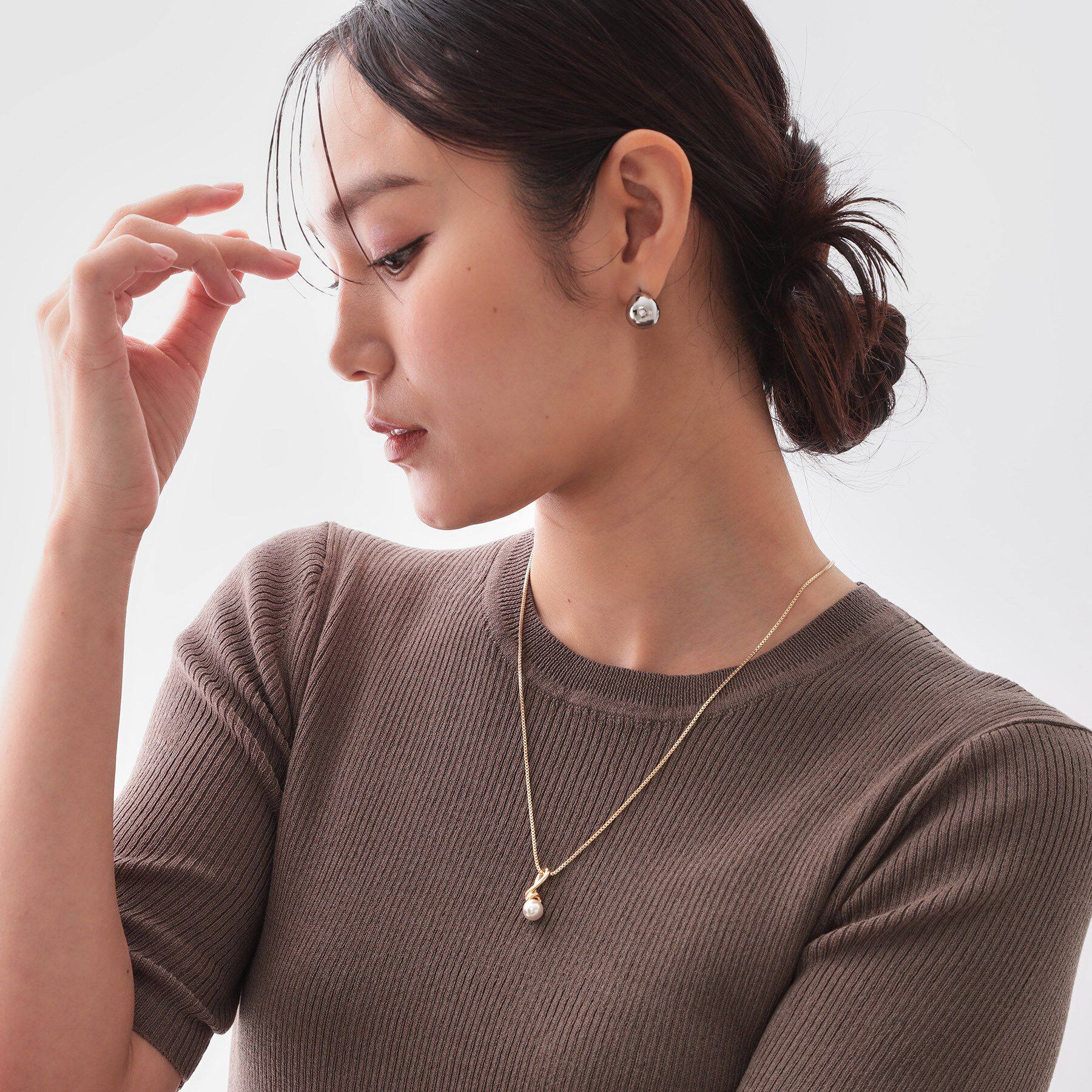 OPAQUE.CLIP「前後2WAY  フェイクパールノットデザインネックレス」|ネックレス|