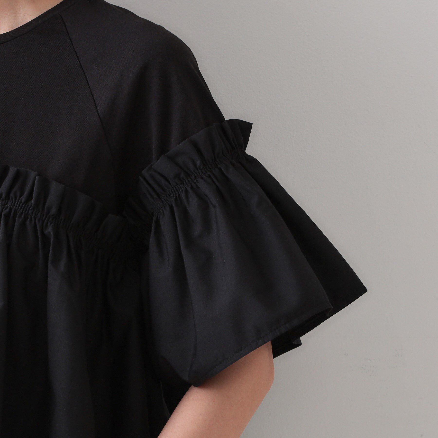 OPAQUE.CLIP「ギャザーフリルドッキングカットソー【洗濯機洗い可】」|Tシャツ・カットソー|