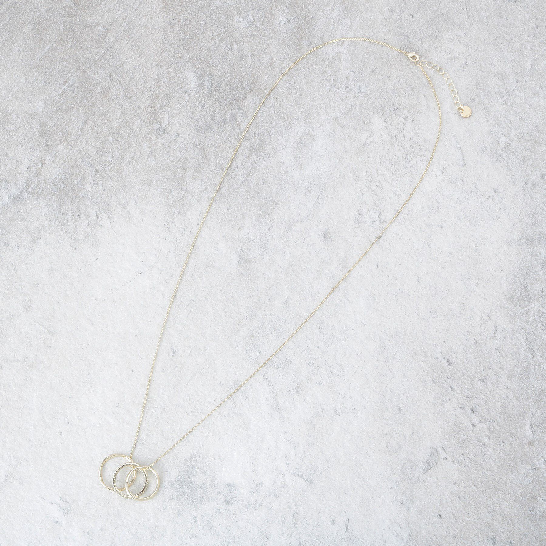 OPAQUE.CLIP「トリプルリングネックレス」|ネックレス|