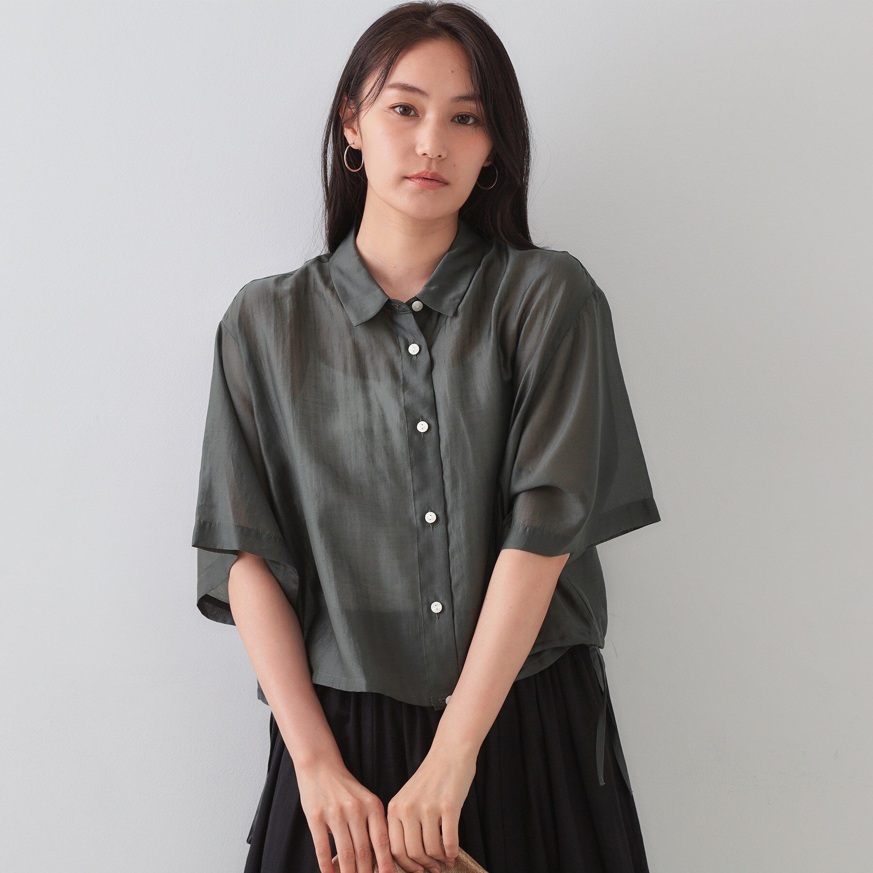OPAQUE.CLIP「裾ドロストシアーショートシャツ【洗濯機洗い可】」|シャツ・ブラウス|