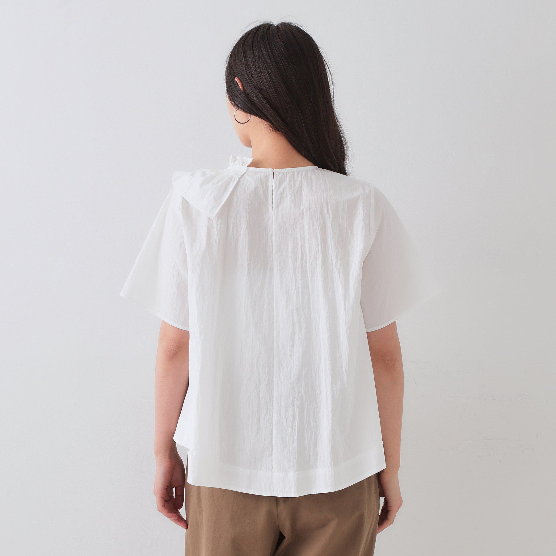 OPAQUE.CLIP「アシンメトリーフリルブラウス【洗濯機洗い可】」|シャツ・ブラウス|