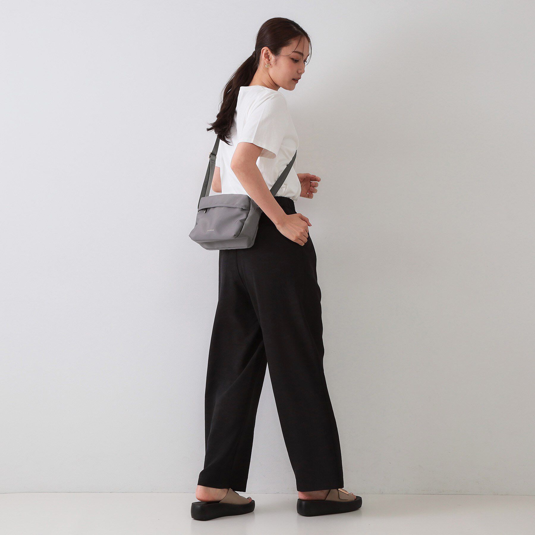 OPAQUE.CLIP「【軽量/撥水加工/多ポケット】ツイルピジョンミニショルダーバッグ」|ショルダー・メッセンジャー|