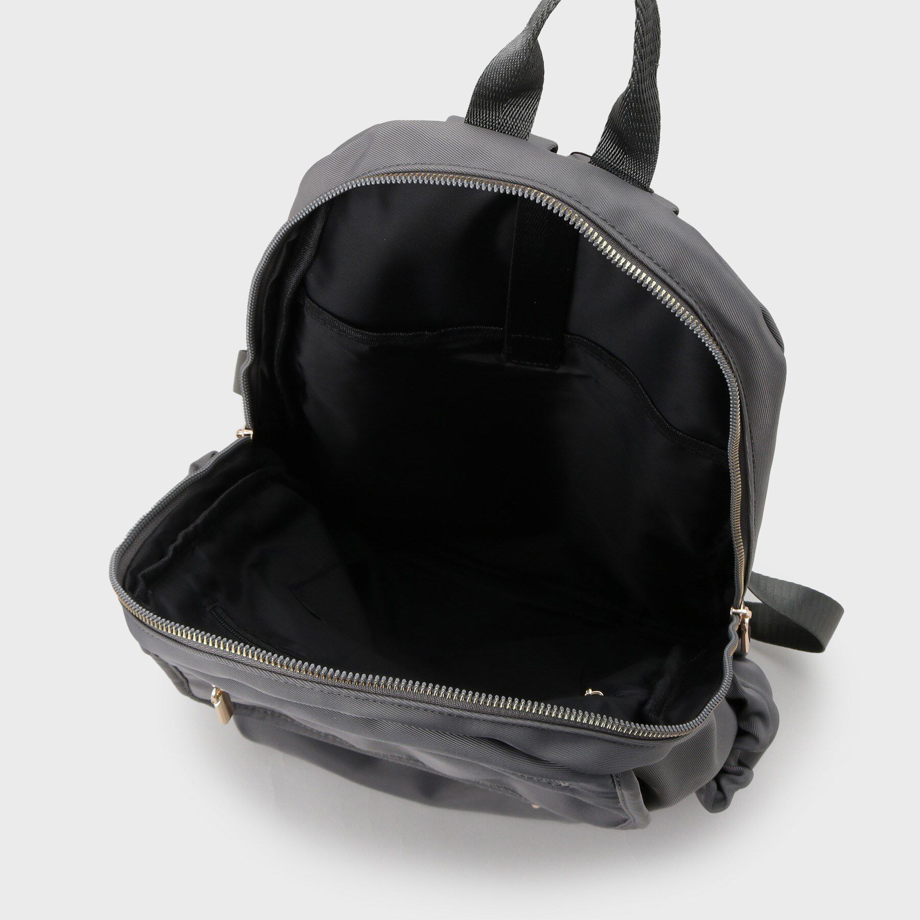 OPAQUE.CLIP「【撥水加工/多ポケット/A4サイズ対応】マルチファンクションツイルリュックサック」|リュック|