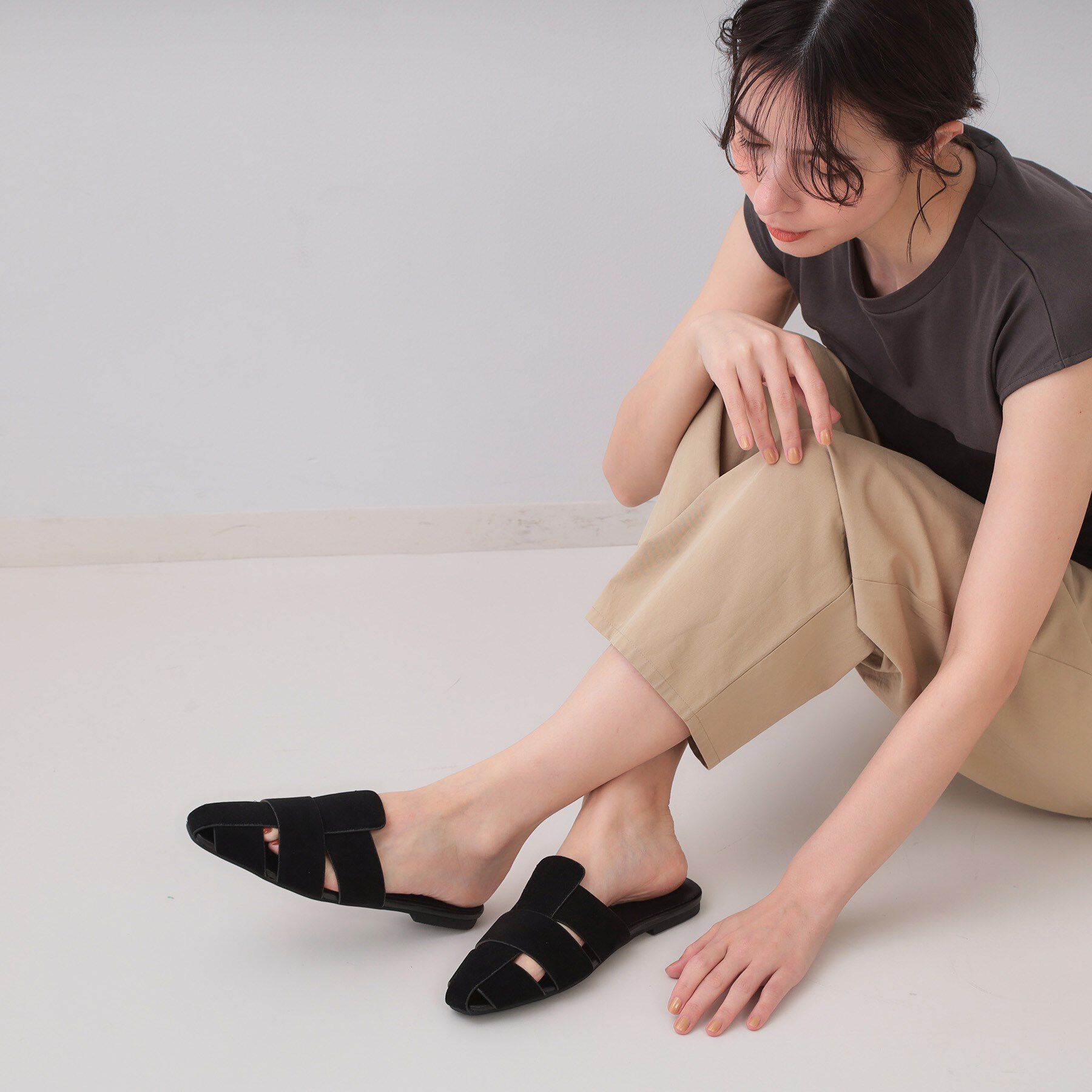 OPAQUE.CLIP「スエードメッシュラフミュールサンダル」|サンダル|