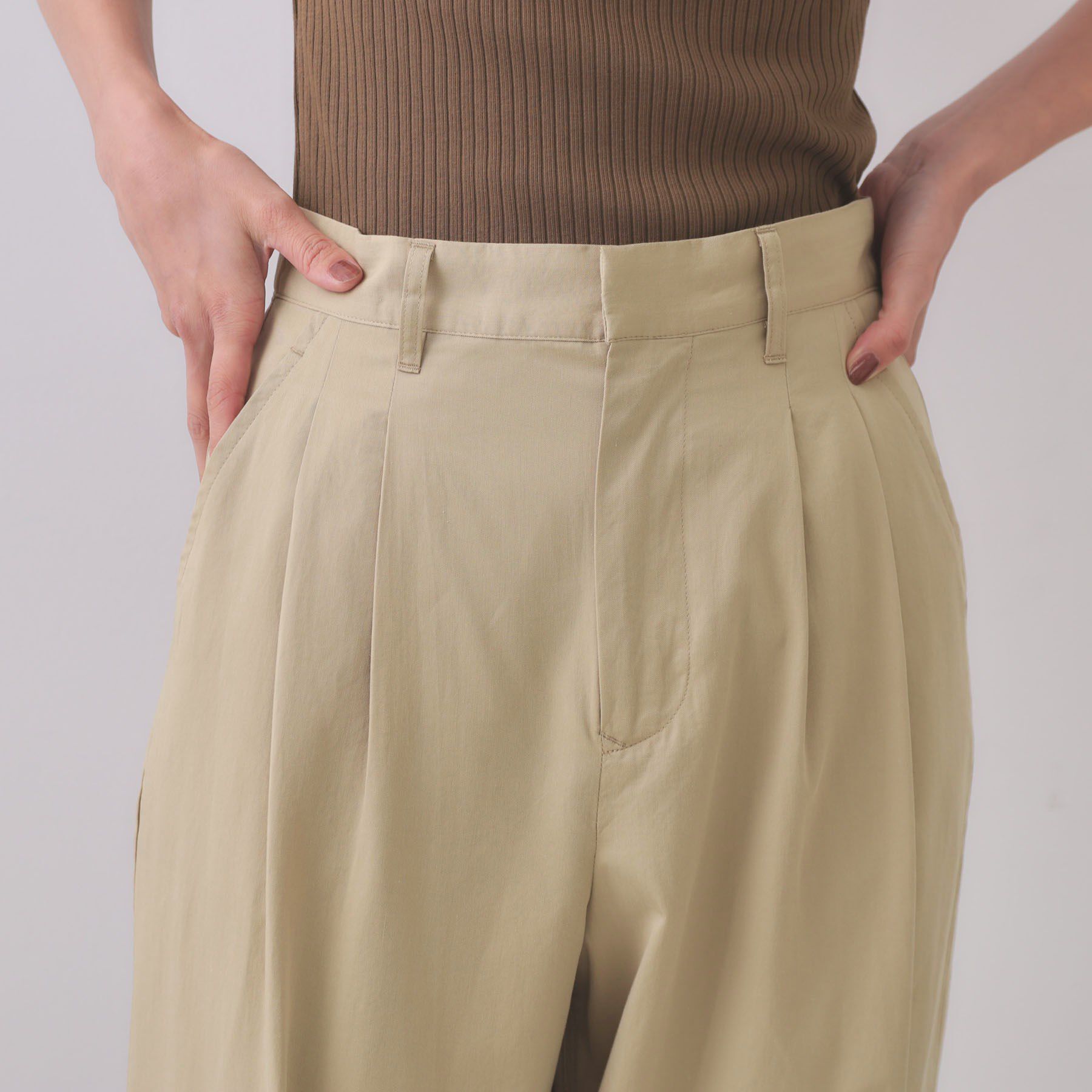 OPAQUE.CLIP「カーブタックパンツ【洗濯機洗い可】」|その他|