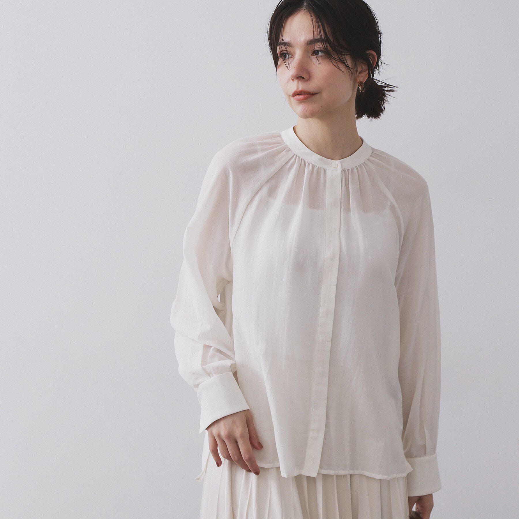 OPAQUE.CLIP「《BAILA掲載》2WAYシアーボウタイブラウス【洗濯機洗い可】」|シャツ・ブラウス|