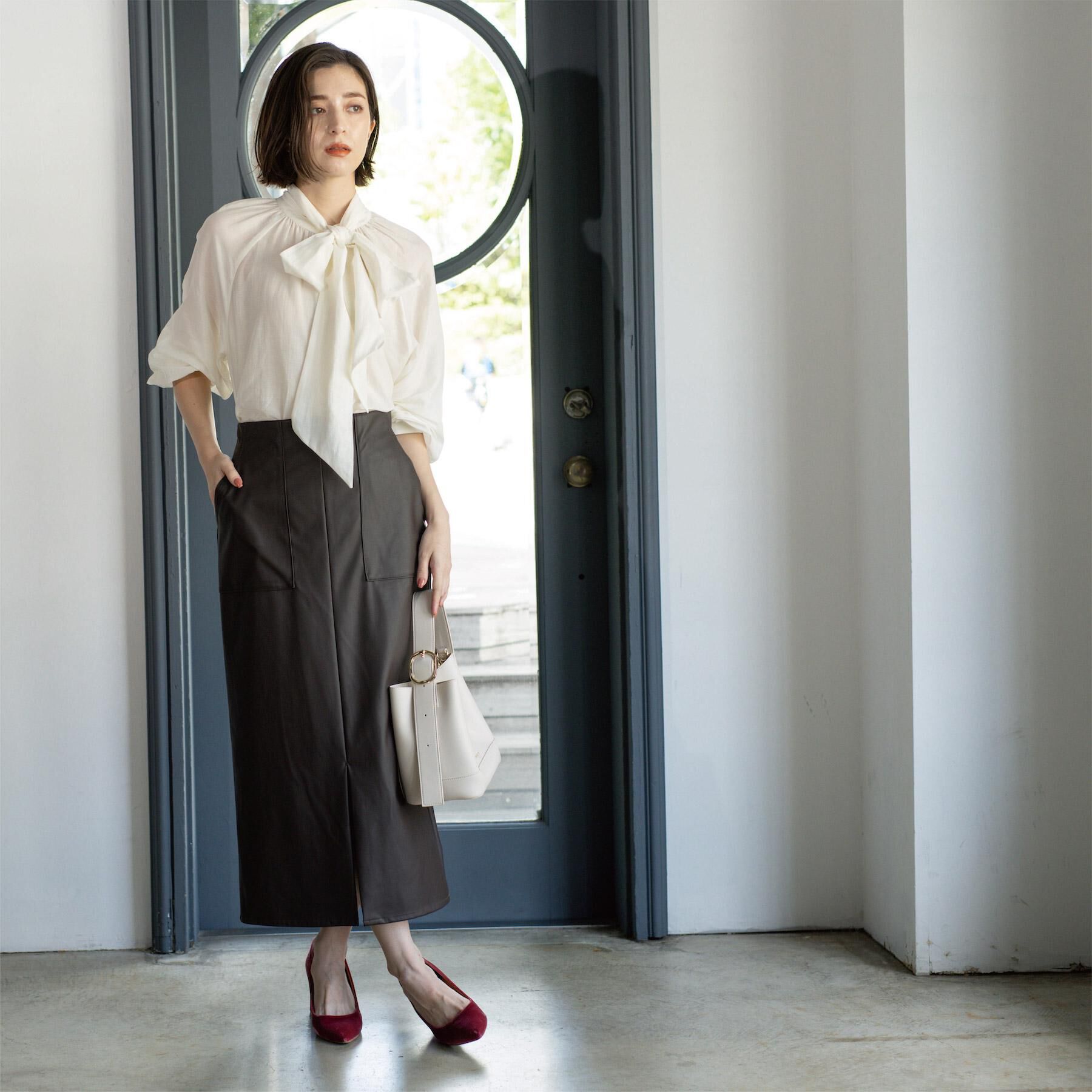 OPAQUE.CLIP「《BAILA掲載》2WAYシアーボウタイブラウス【洗濯機洗い可】」|シャツ・ブラウス|