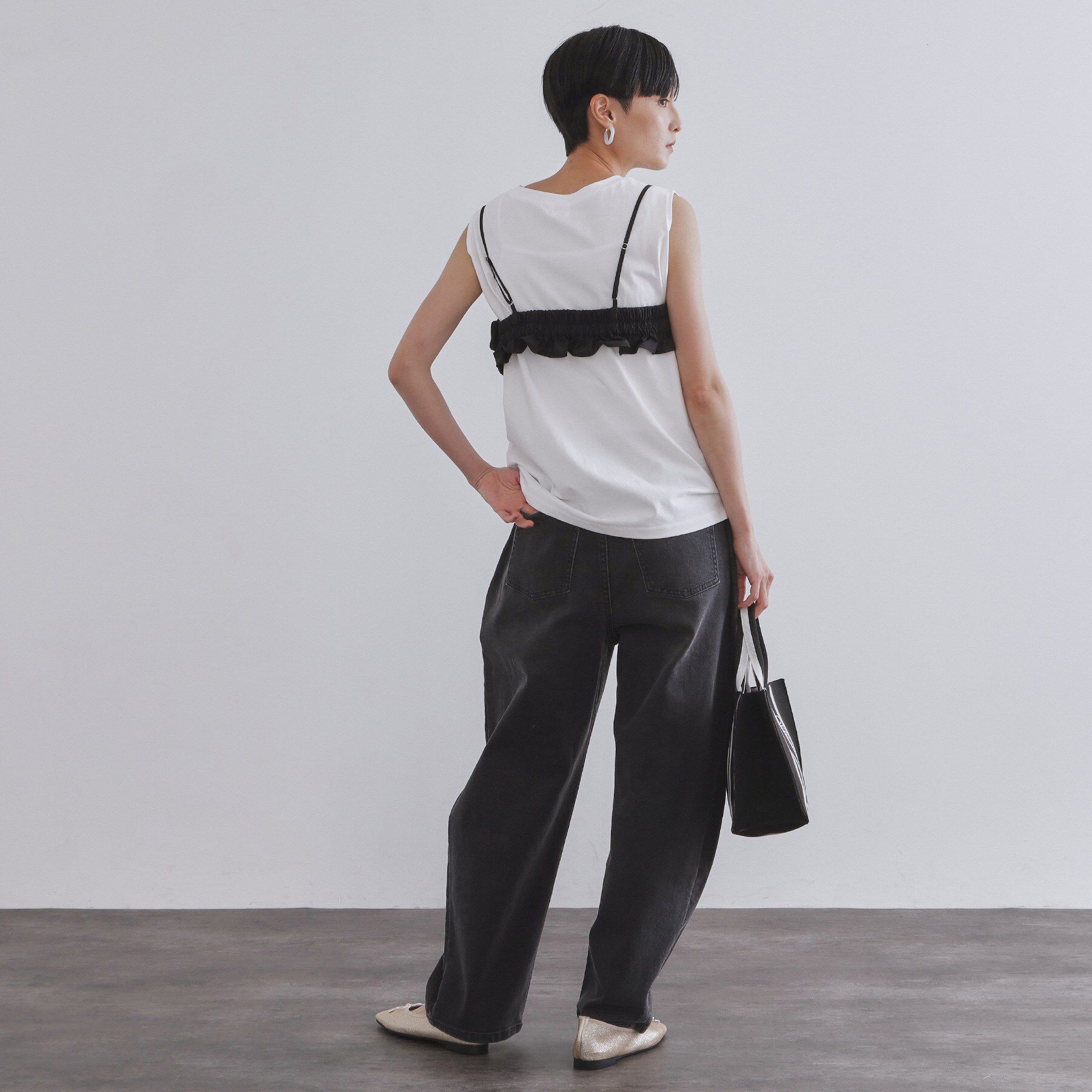 OPAQUE.CLIP「《CanCam掲載》ツインセット/フリルキャミビスチェ&times;フレンチスリーブカットソー【洗濯機洗い可】」|Tシャツ・カットソー|