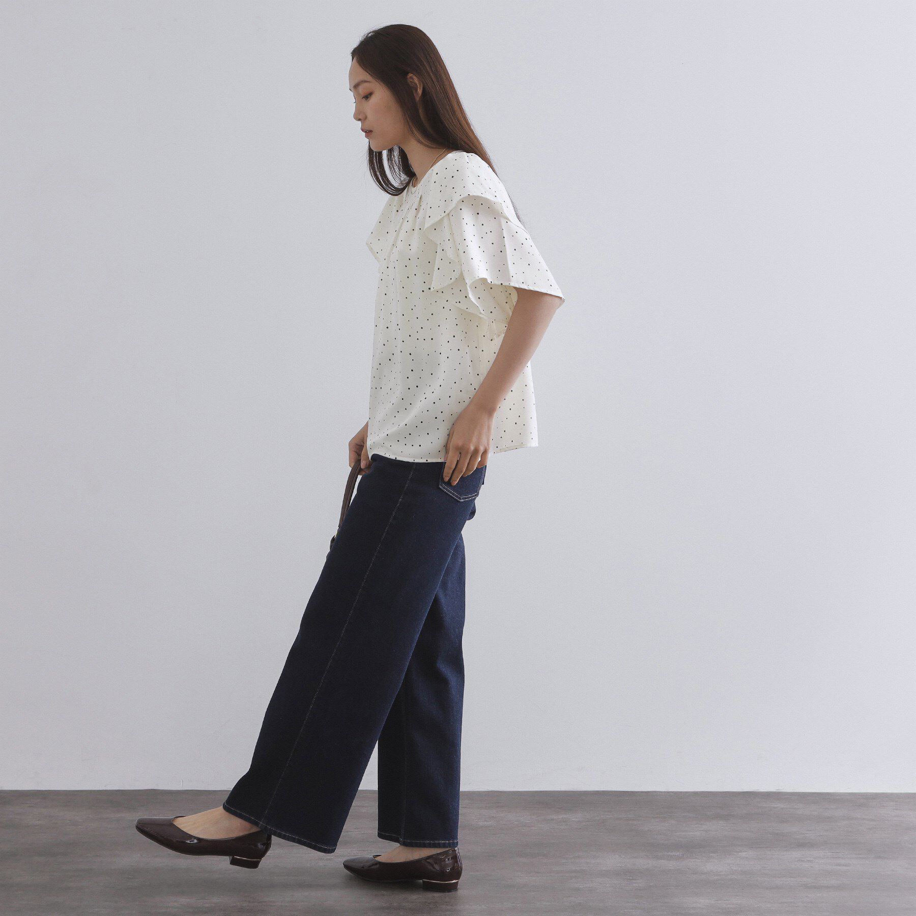 OPAQUE.CLIP「ランダムドットフリルブラウス【洗濯機洗い可】」|シャツ・ブラウス|