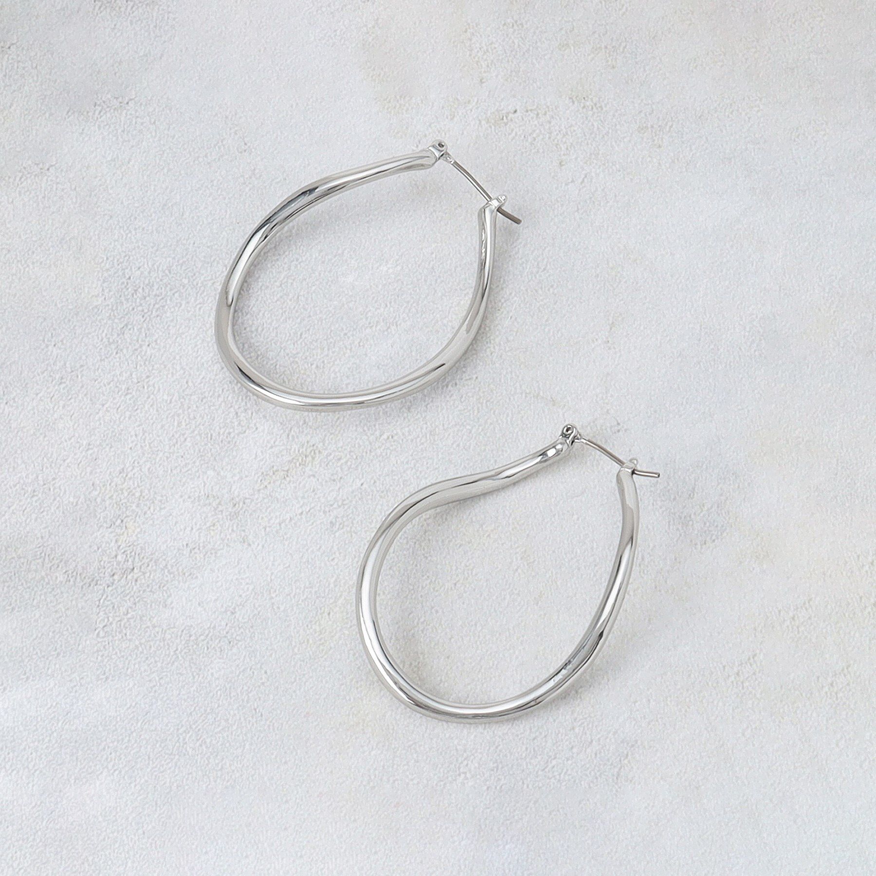 OPAQUE.CLIP「ワンタッチメタルフープビッグピアス」|ピアス|シルバー(006)