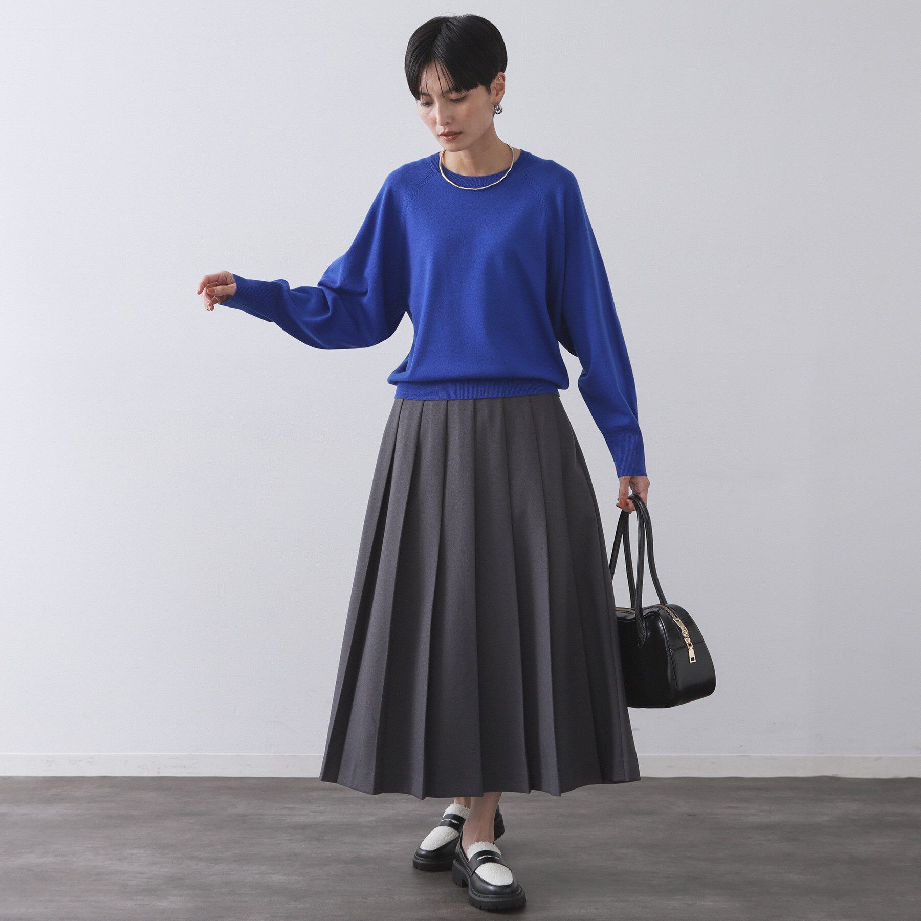 OPAQUE.CLIP「ラグランクルーネックニット/エクストラファインメリノウール【THEシリーズ/洗濯機OK】《6col/」|ニット・セーター|