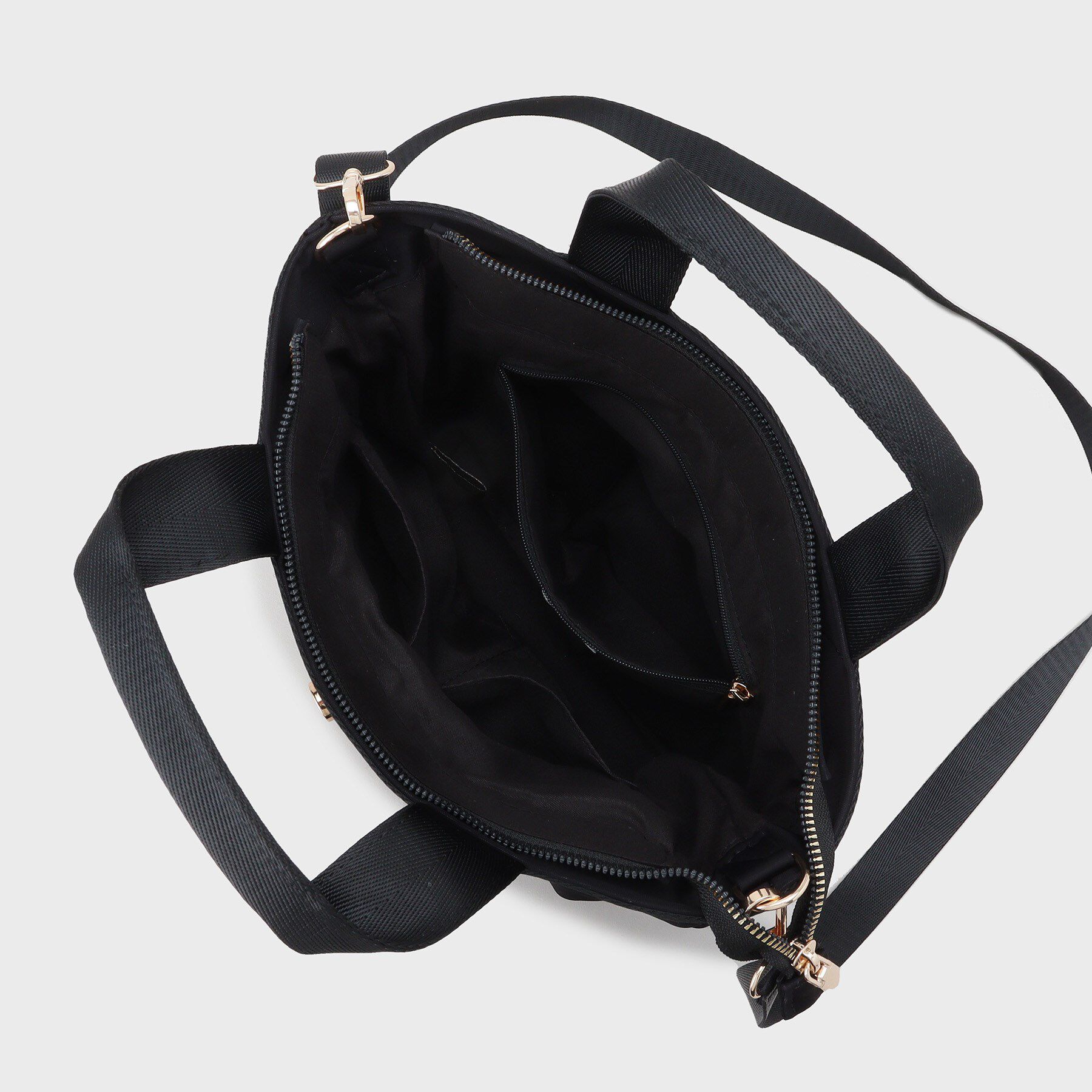 OPAQUE.CLIP「【2WAY／軽量】トライアングルキルティングミドルトートバッグ」|トートバッグ|