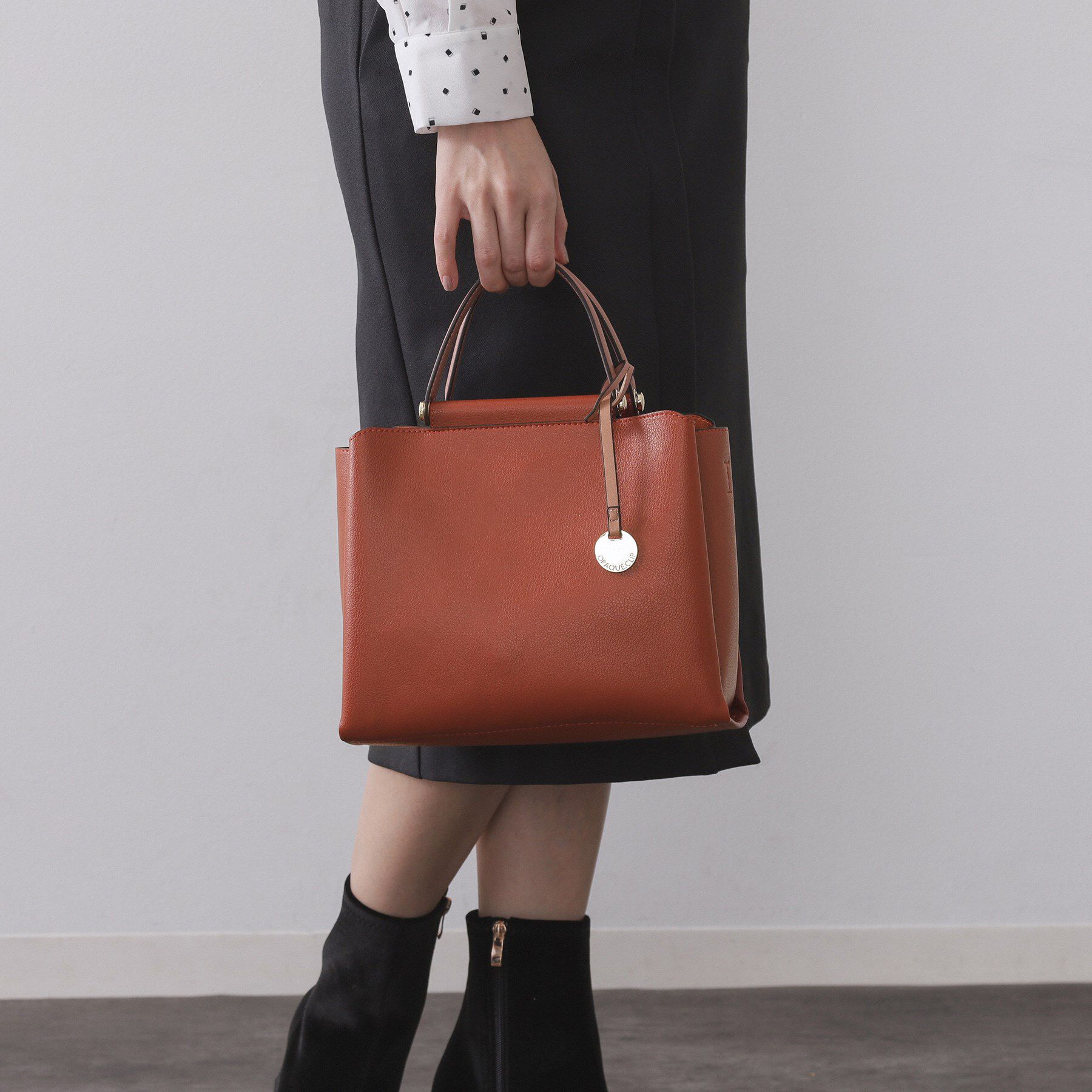 OPAQUE.CLIP「《BAILA掲載》3層仕様バイカラー合皮ミドルトートバッグ【軽量／2WAY】」|トートバッグ|