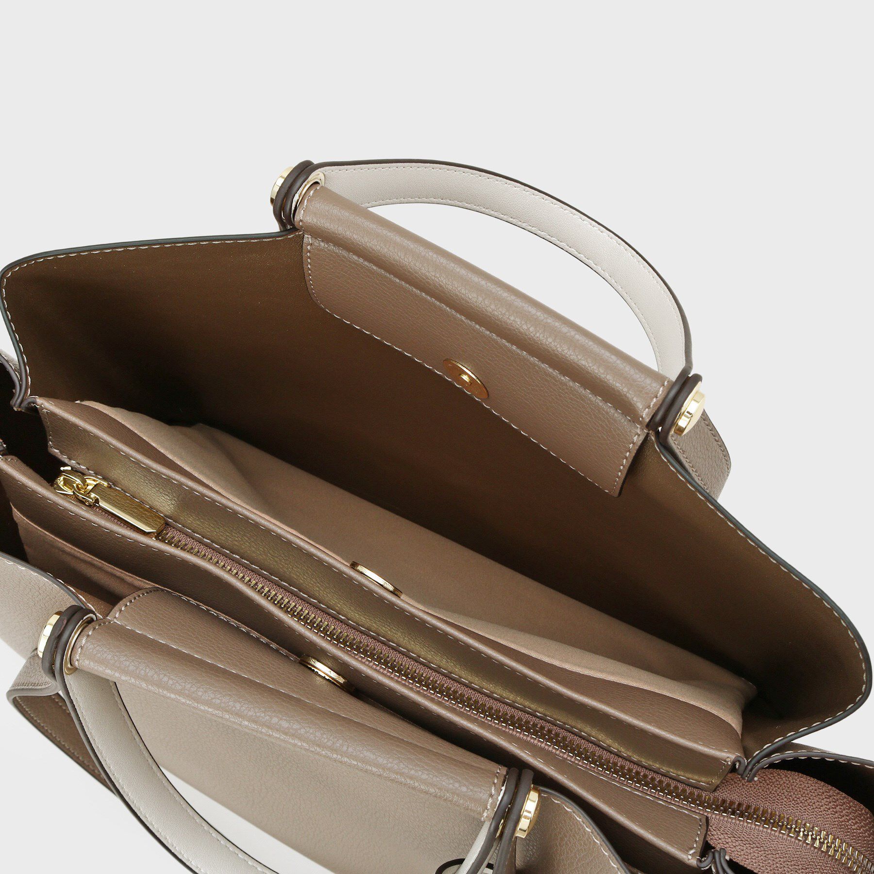 OPAQUE.CLIP「【軽量／2WAY／A4サイズ対応】3層仕様大容量合皮トートバッグ」|トートバッグ|