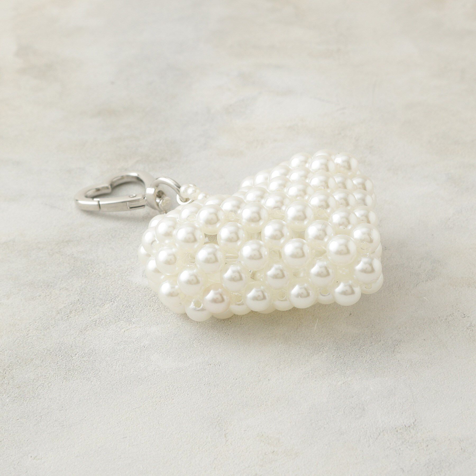 OPAQUE.CLIP「ハートモチーフチャーム」|キーケース|