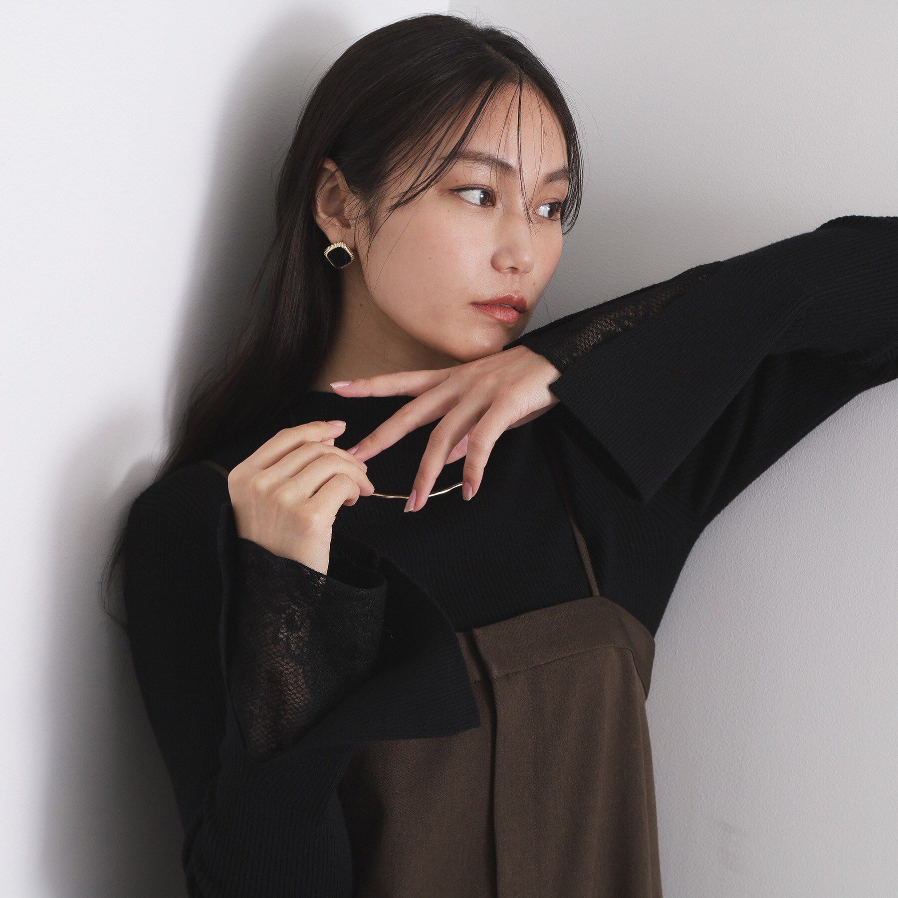 OPAQUE.CLIP「レースフレアハイネックリブニット【洗濯機OK】」|ニット・セーター|ブラック(019)