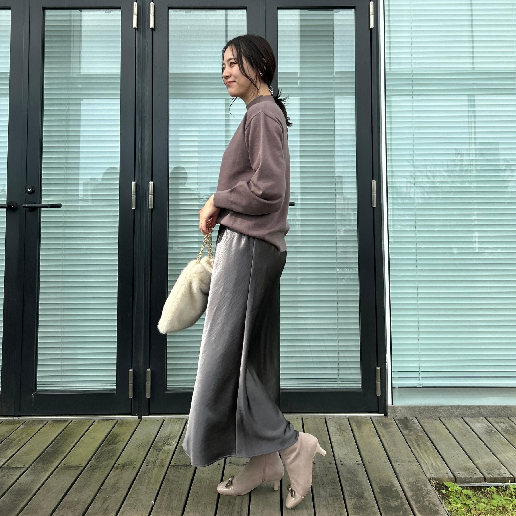 Couture broach「【後ろ姿も着映える・通勤】バックレースアップ微起毛ニット」|ニット・セーター|