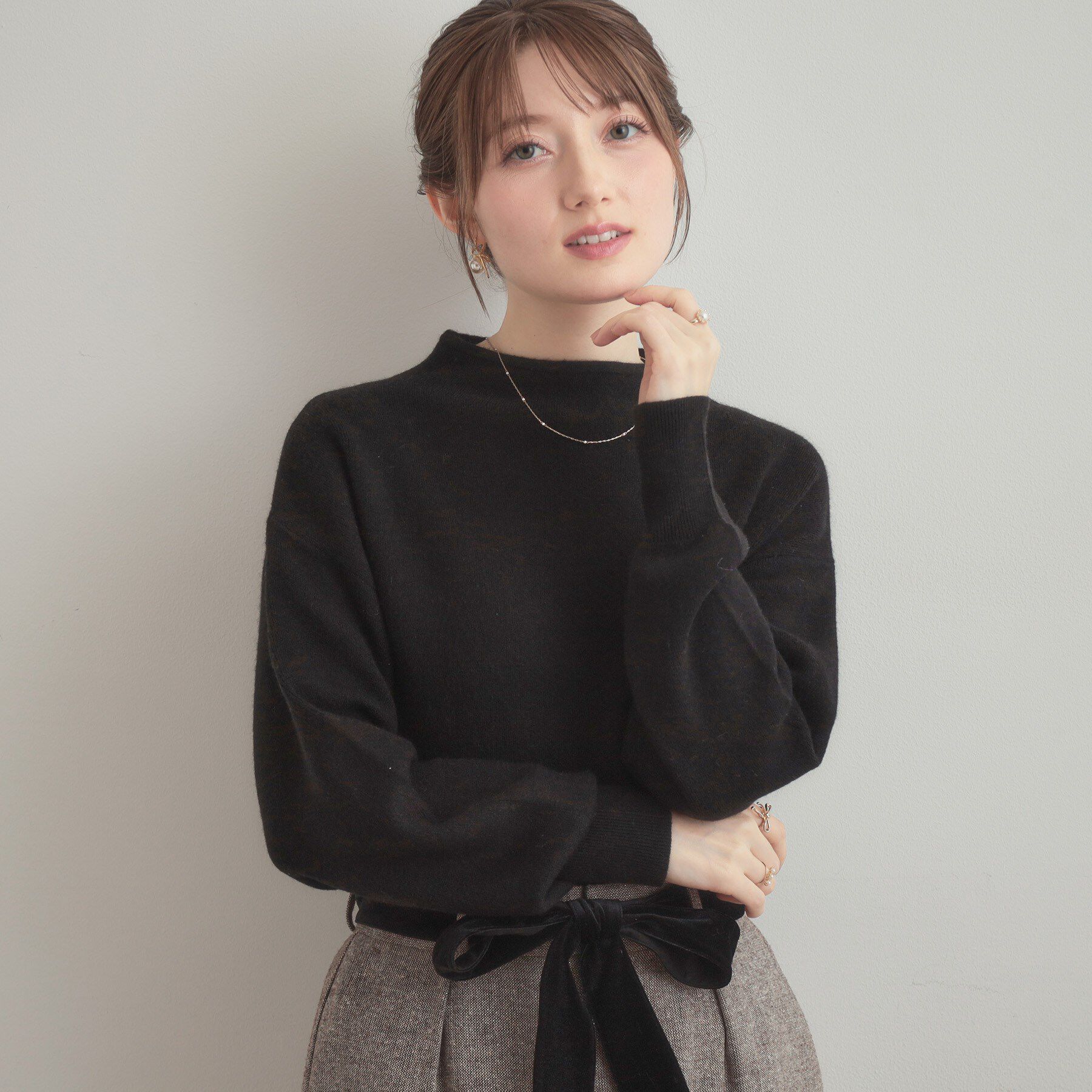 Couture broach「【ゆるふわ・通勤】リッシュアンゴラ バックパール調ニット」|ニット・セーター|ブラック(019)