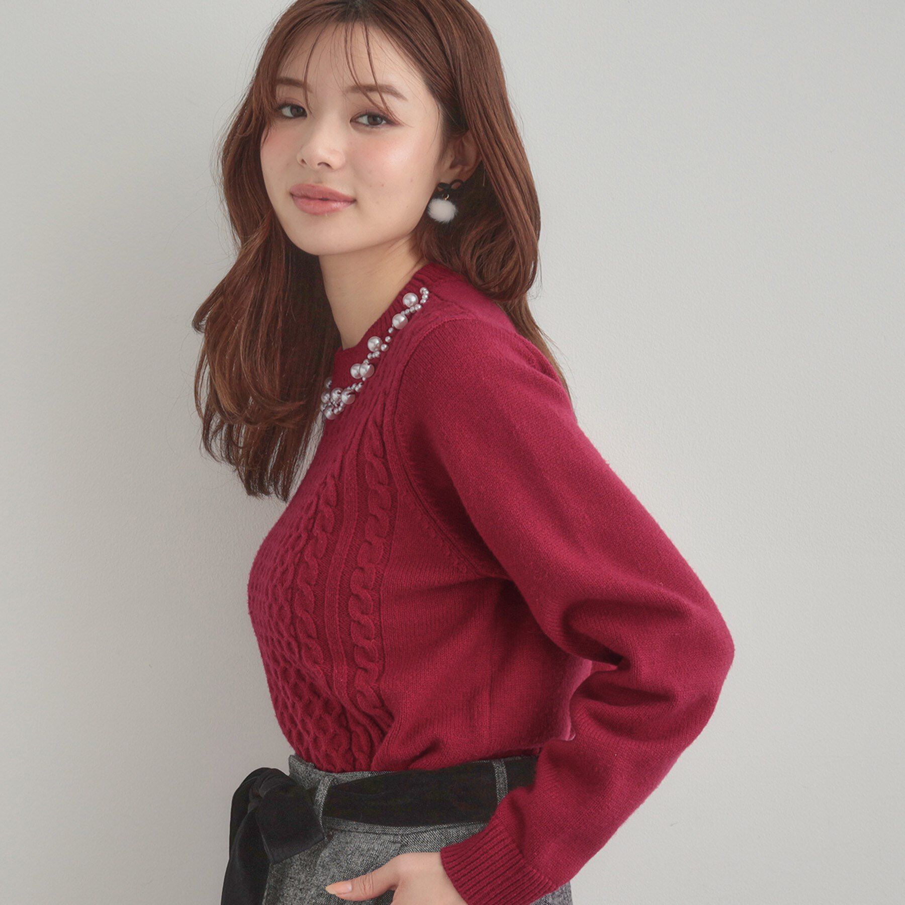 Couture broach「【きれいめ】パール調デザイン アラン柄ニット」|ニット・セーター|