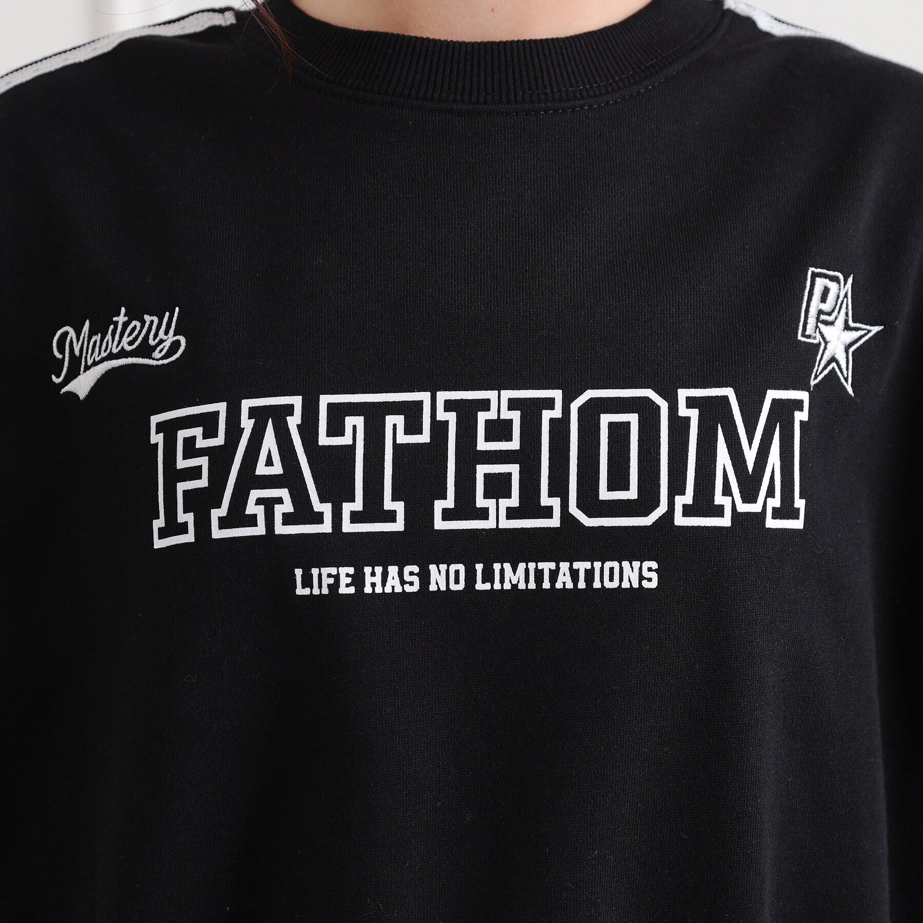 PINK-latte「ミニ裏レースライン短丈プルオーバー」|Tシャツ・カットソー|