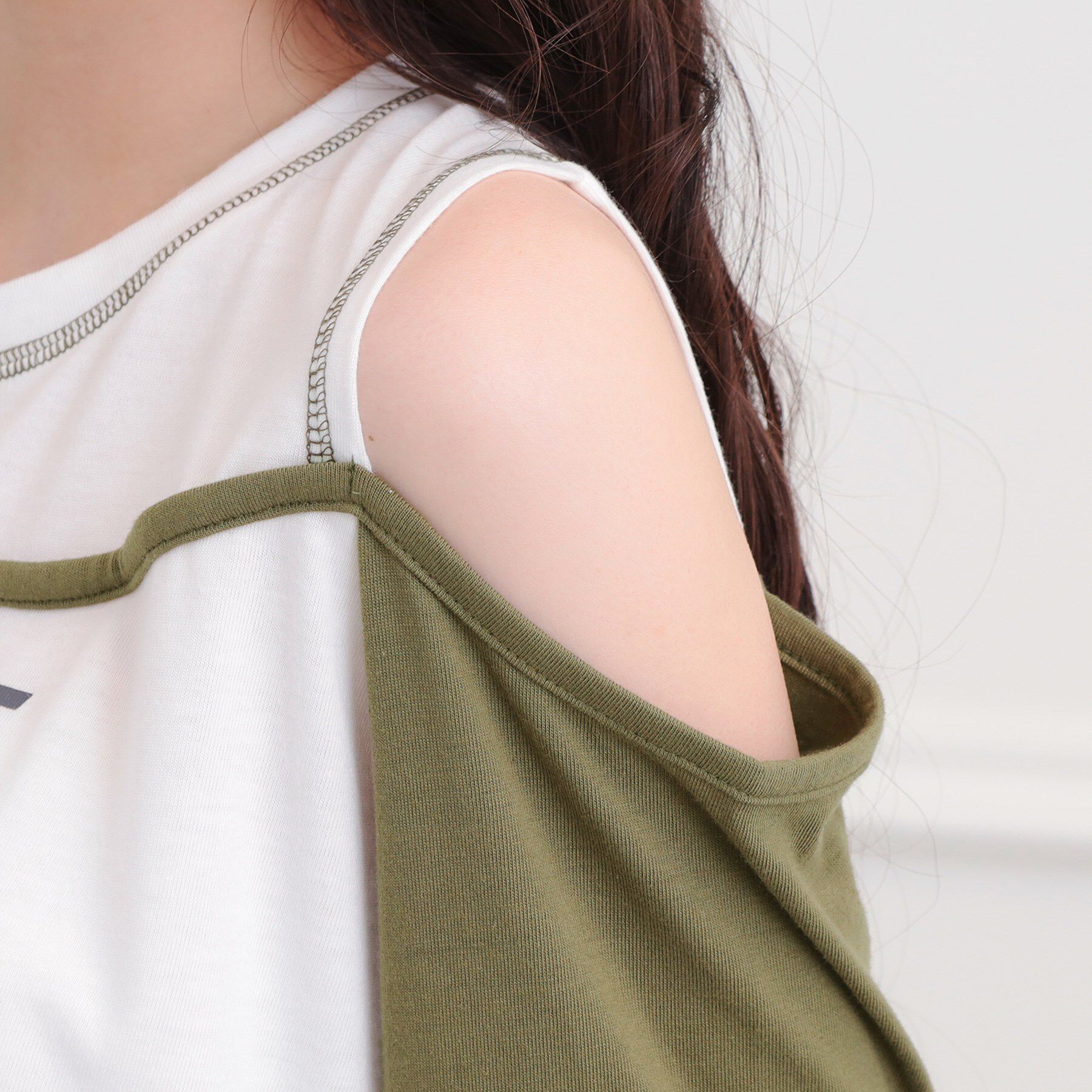 PINK-latte「レイヤード風肩あきロンT」|Tシャツ・カットソー|