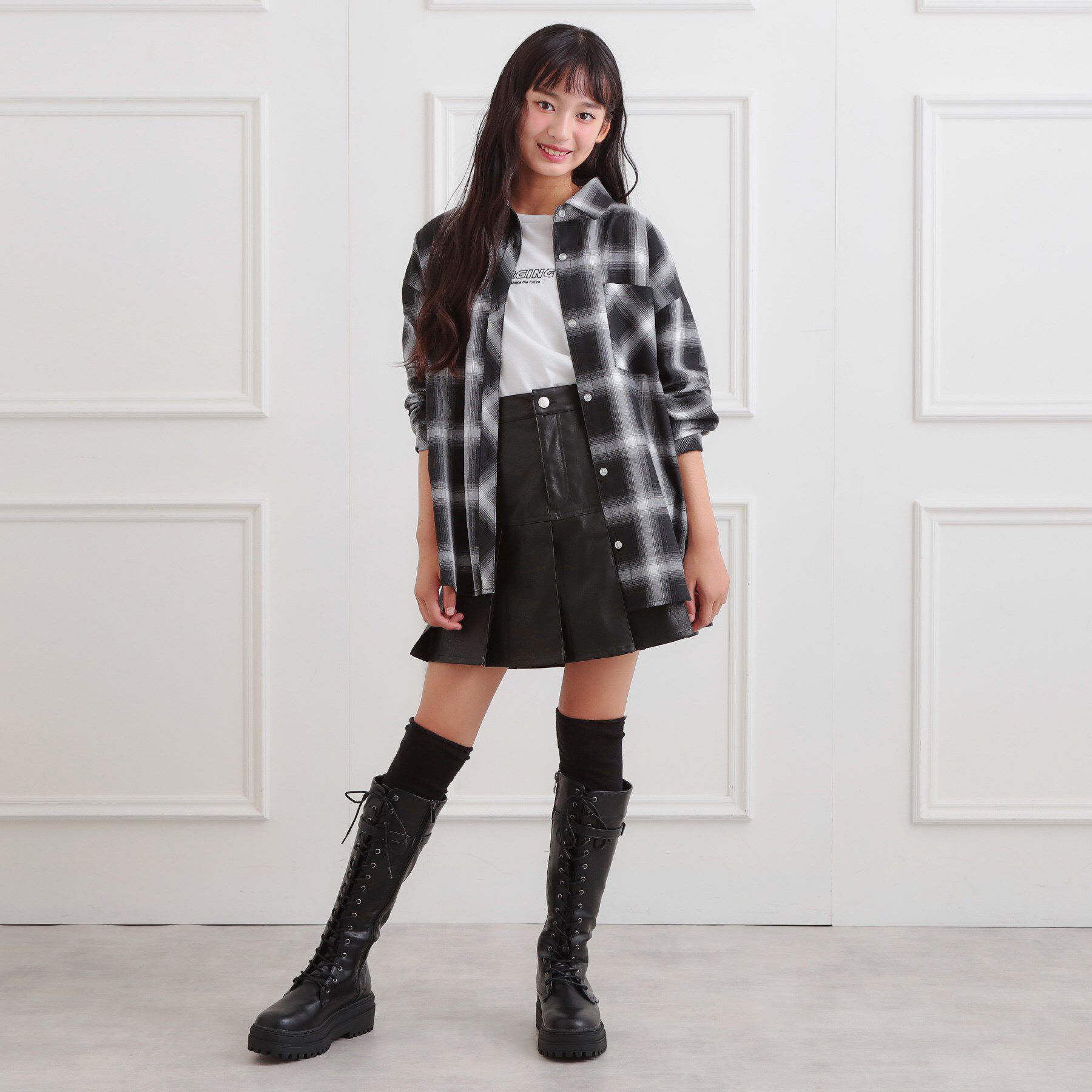 PINK-latte「合成皮革裾プリーツスカート」|スカート|