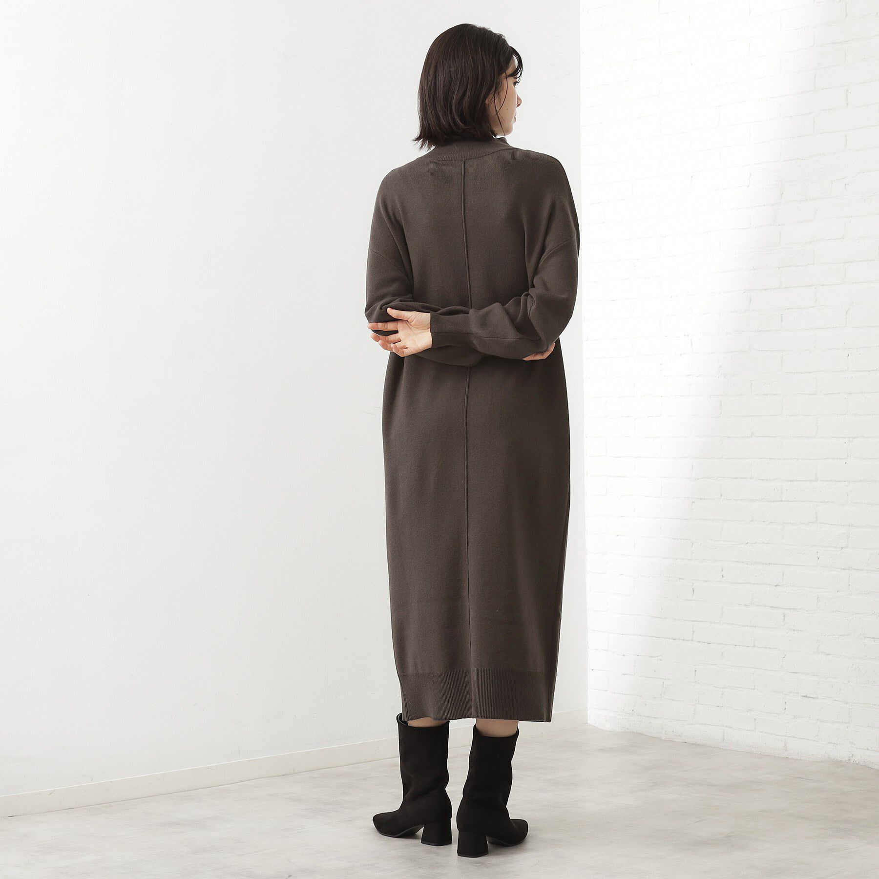 THE SHOP TK「1枚でこなれ見え ハーフZIPワンピース【毛玉になりにくい/静電気防止/洗濯機OK】」|ワンピース|