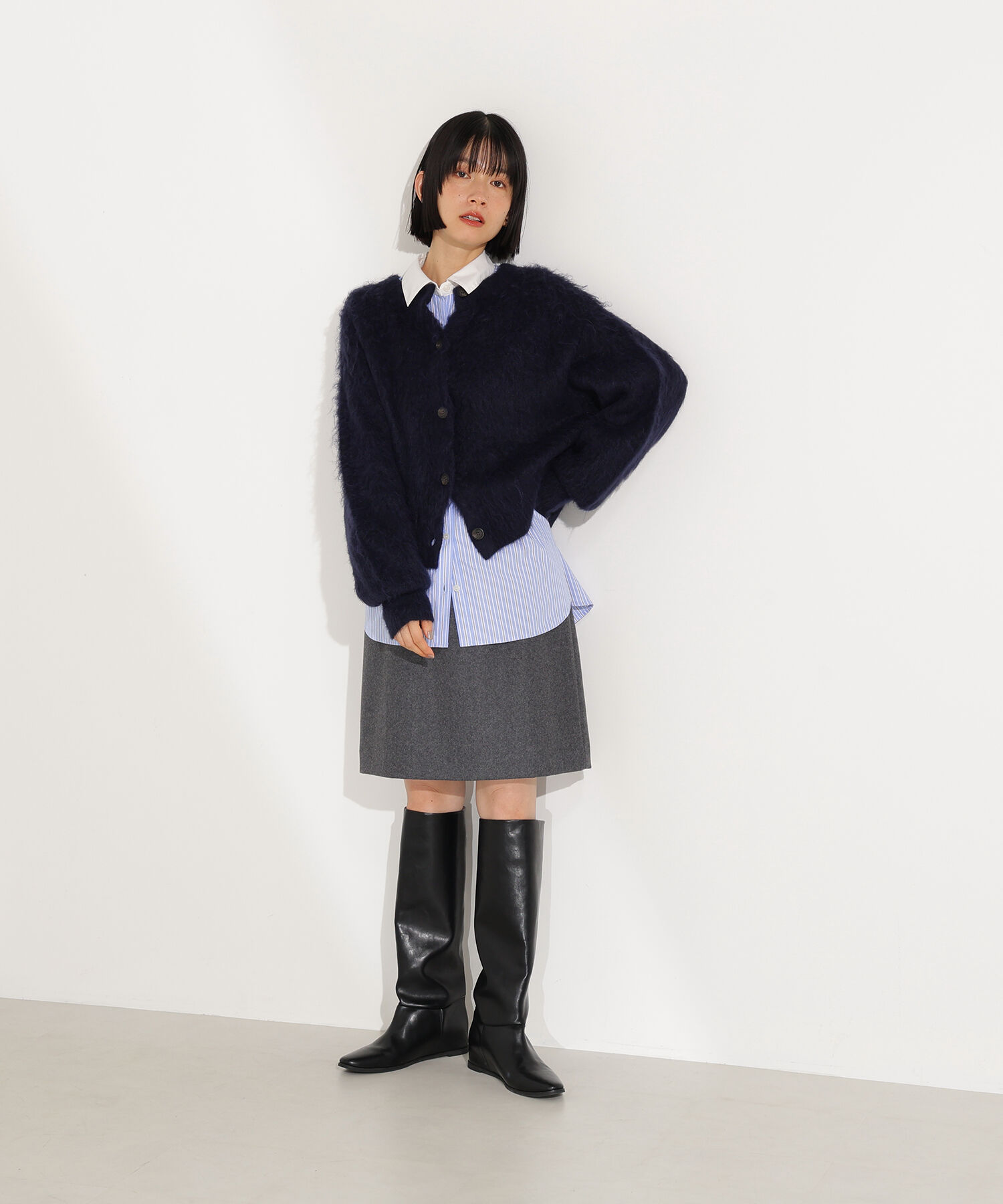  「クルーネックフェザーカーディガン」|ニット・セーター|