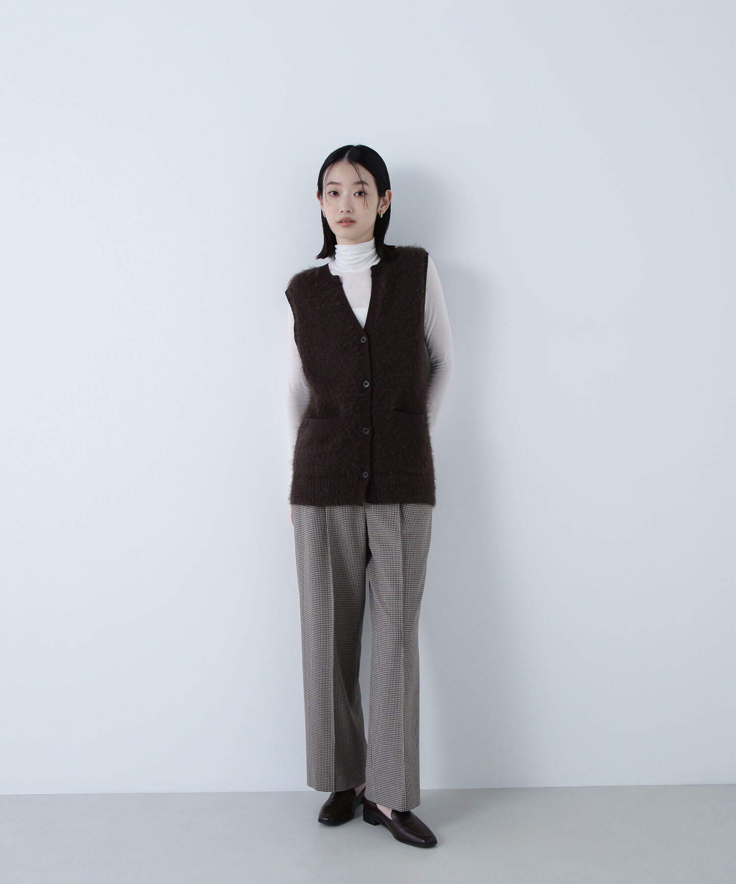  「コンパクトベスト セットアップ ワイドストレートパンツ」|その他|