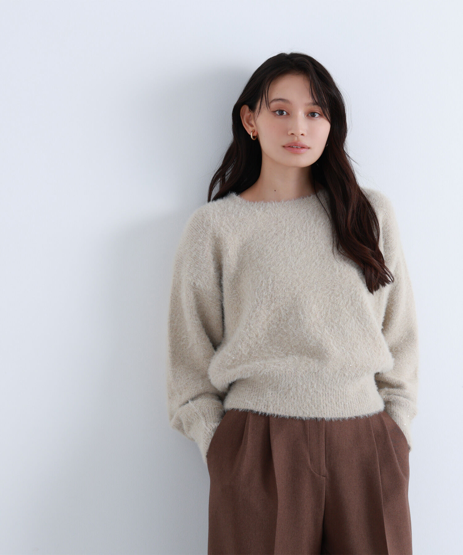  「スパンコールフェザーニット」|ニット・セーター|ベージュ