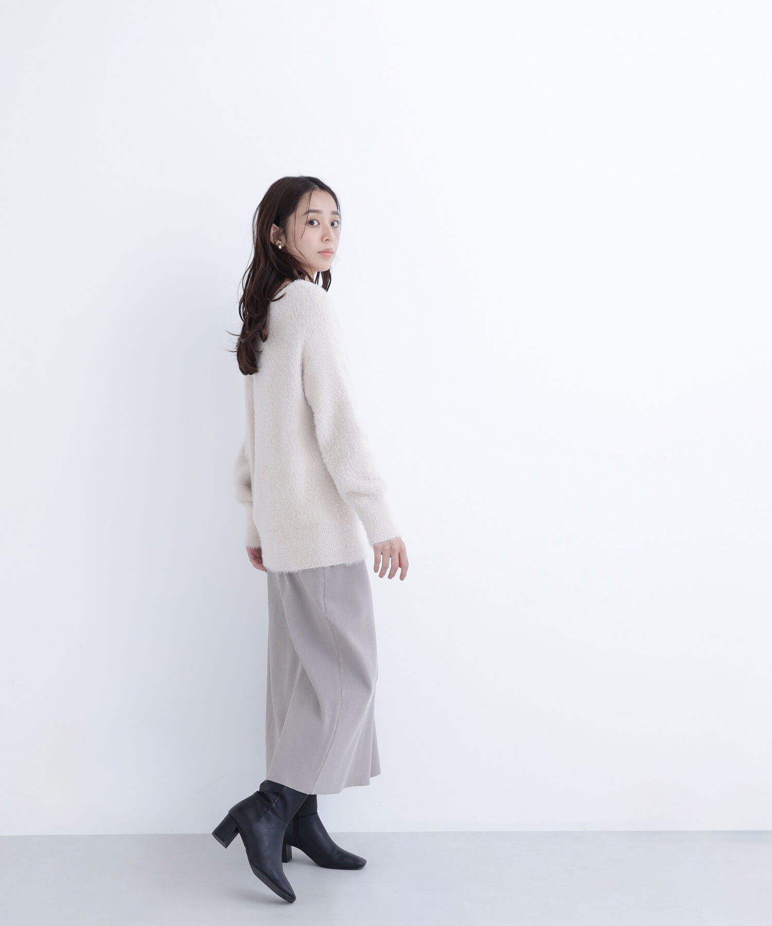  「フェザーニットセットアップ」|ワンピース|