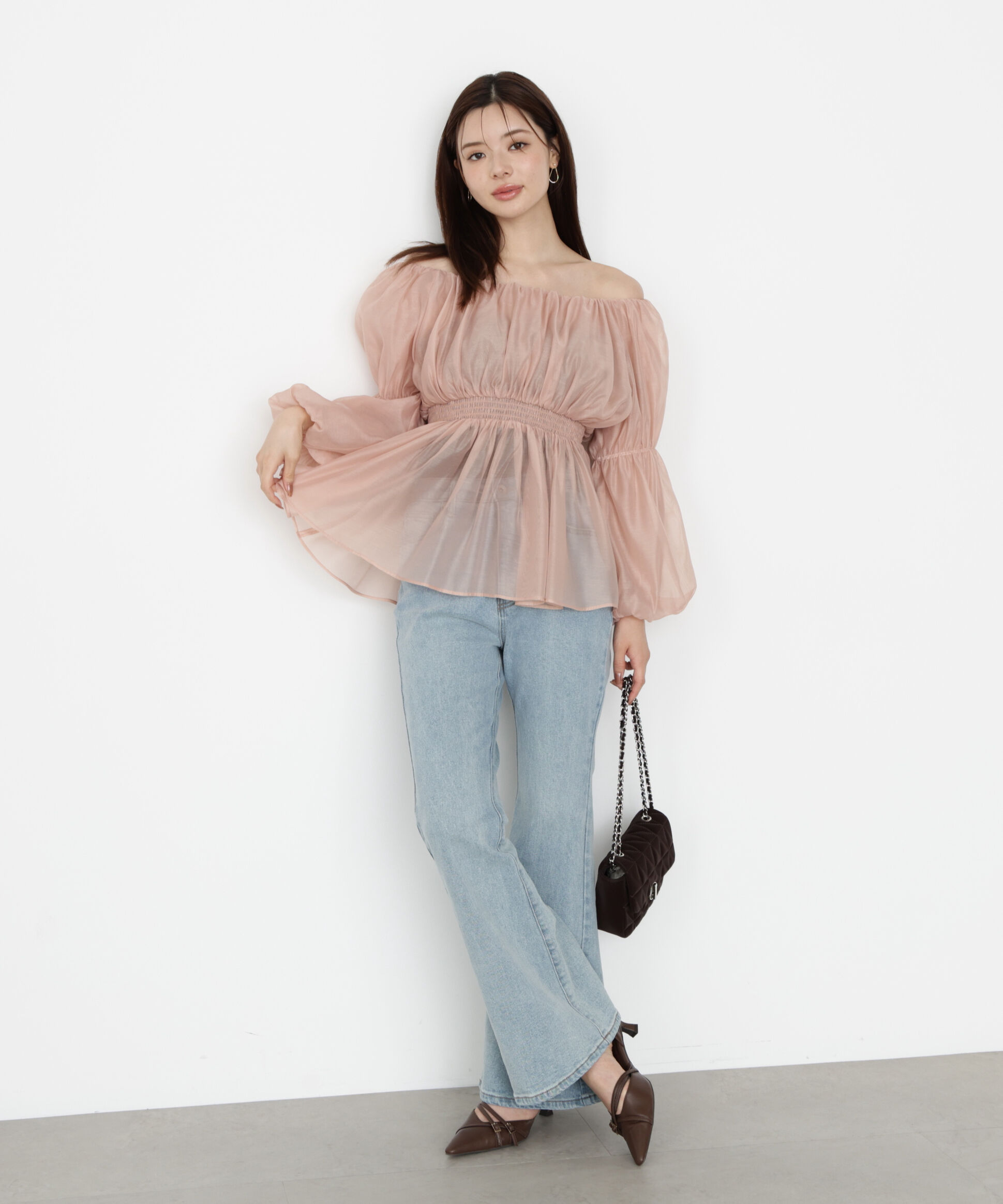 PROPORTION BODY DRESSING「＜ウォッシャブル＞バルーンスリーブオフショルブラウス 25AW」|シャツ・ブラウス|