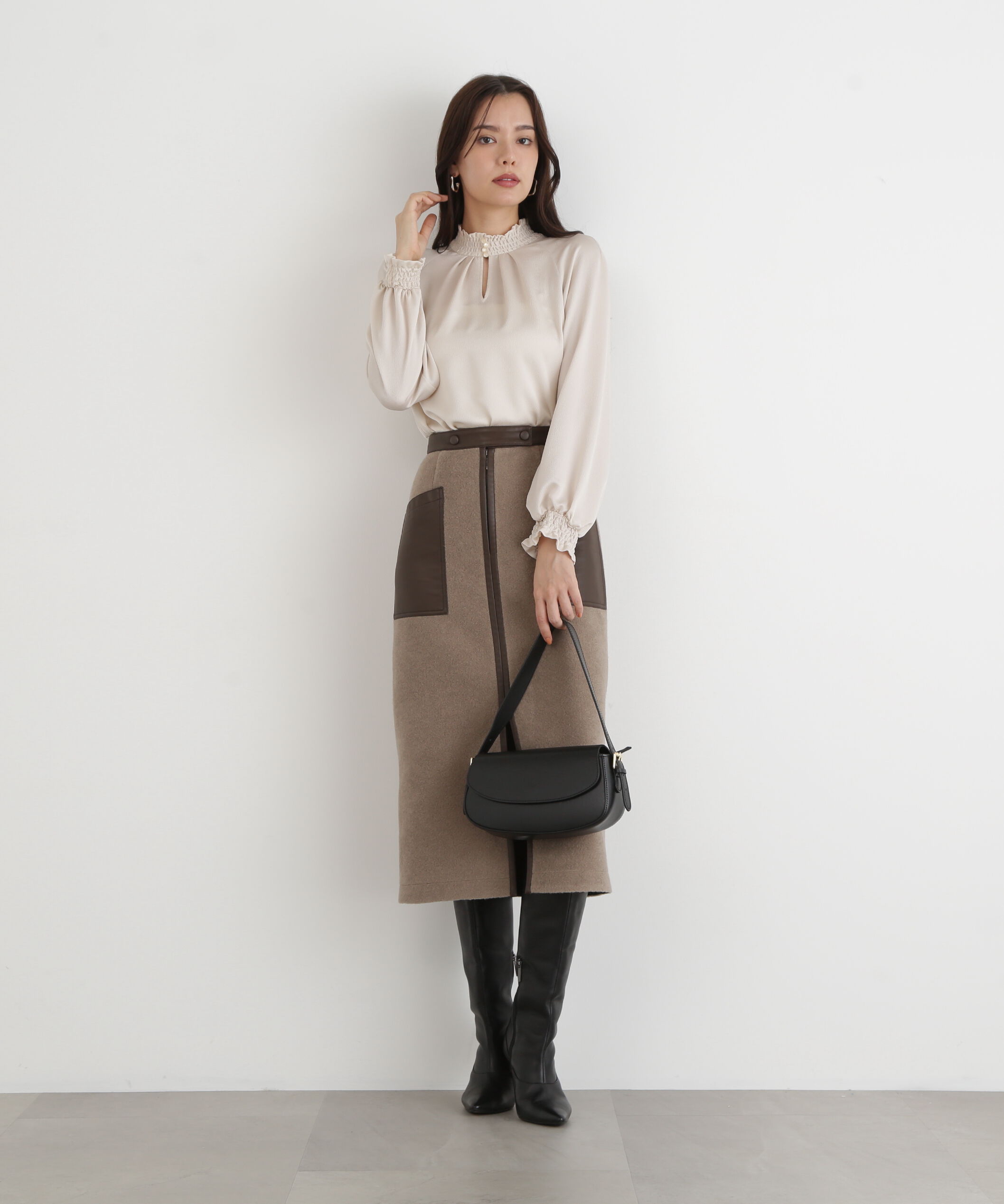  「◆シャーリングネックギャザーブラウス」|シャツ・ブラウス|