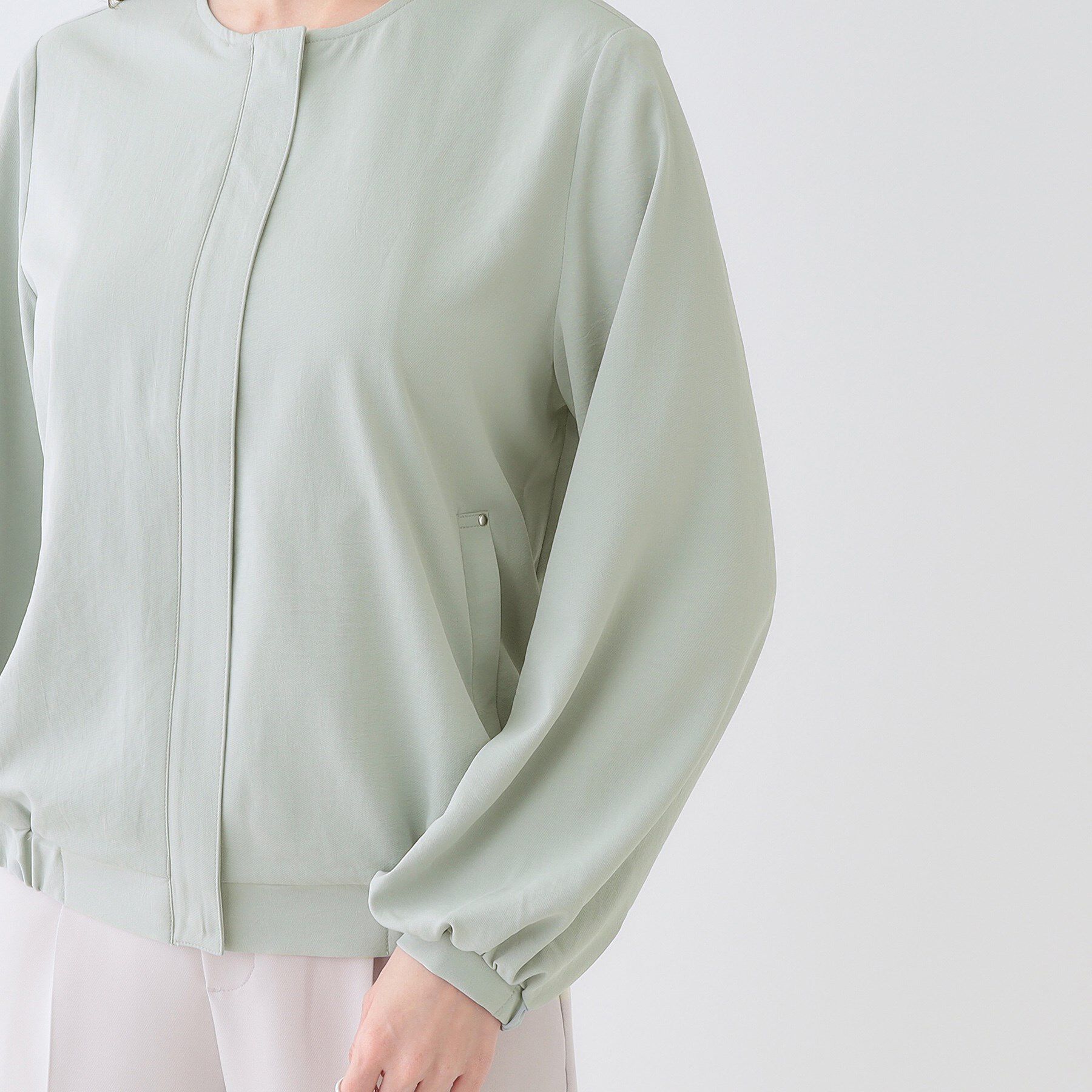 SHOO･LA･RUE「さらっと羽織れる ノーカラーブルゾン」|ブルゾン・スタジャン|