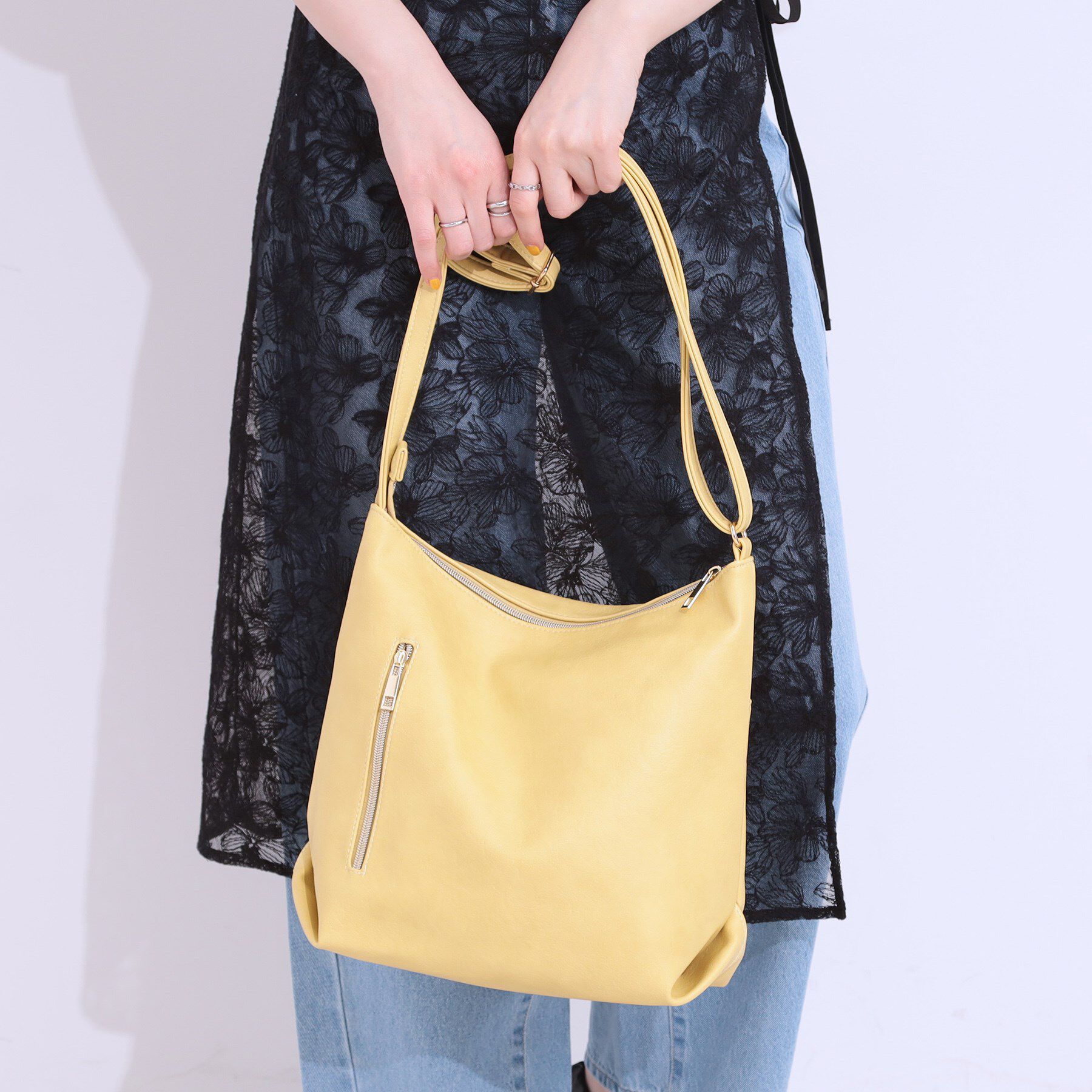 SHOO･LA･RUE「フロント2ポケットショルダーバッグ」|ショルダー・メッセンジャー|