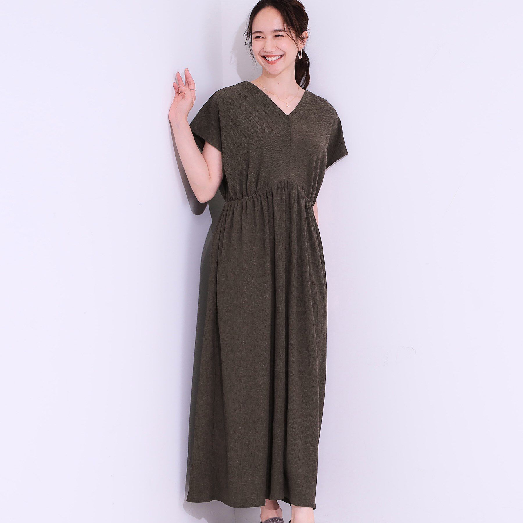 SHOO･LA･RUE「【前後2WAY】さらりと大人上品に 楊柳フレンチワンピース」|ワンピース|トープ(054)