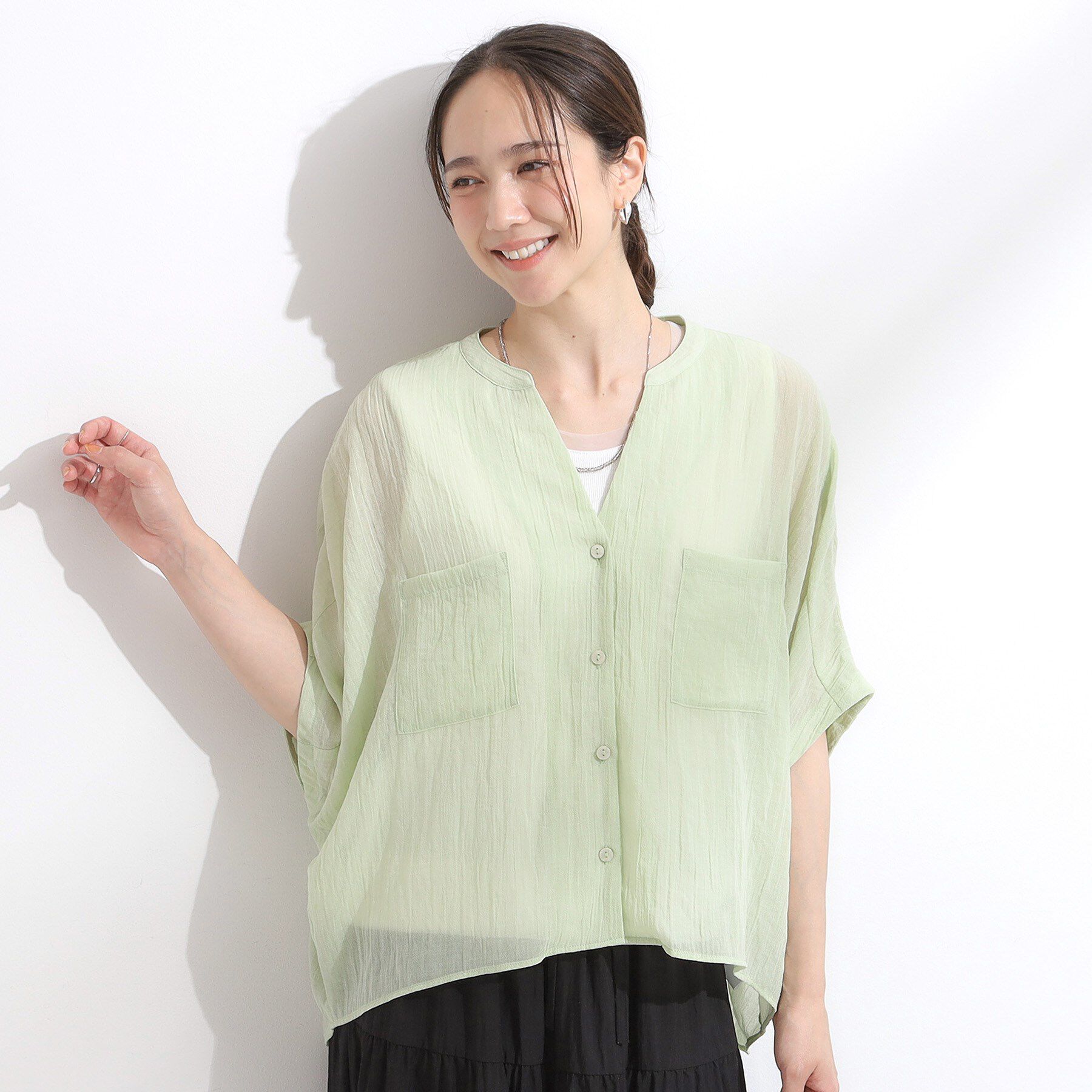 SHOO･LA･RUE「程よいシアー感 ポケットドルマン5分袖シャツ」|シャツ・ブラウス|