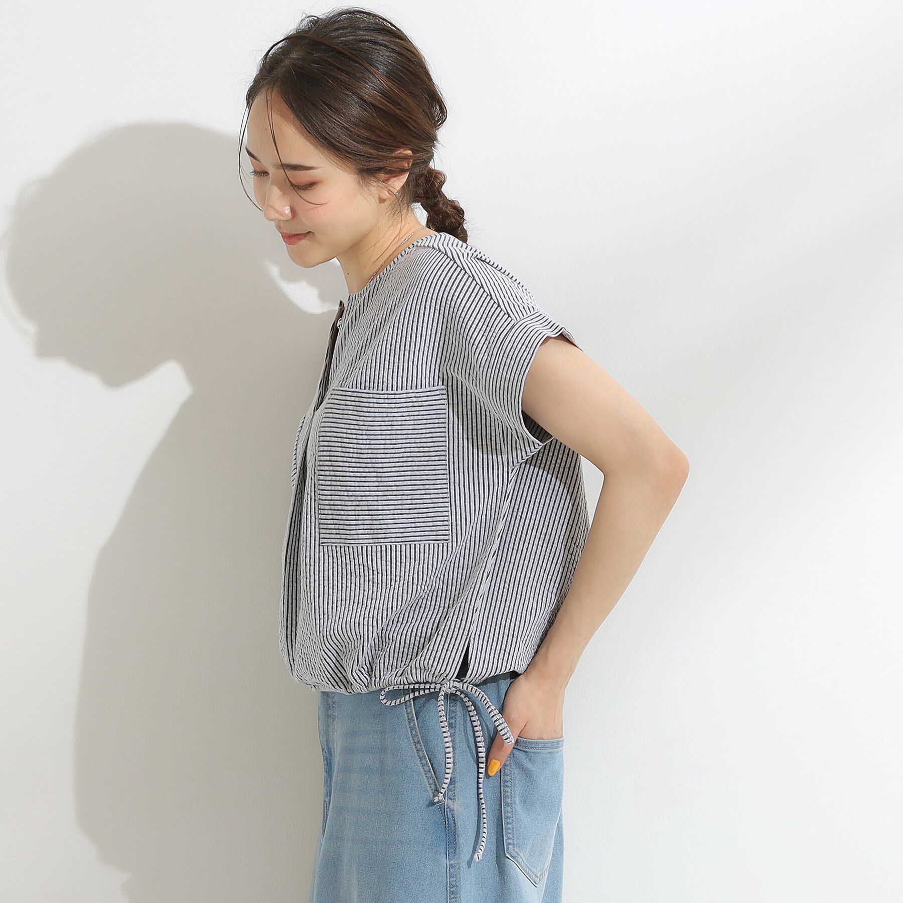 SHOO･LA･RUE「【洗える/S-LL】シルエット変化を楽しめる サッカーストライプ柄スキッパートップス」|Tシャツ・カットソー|