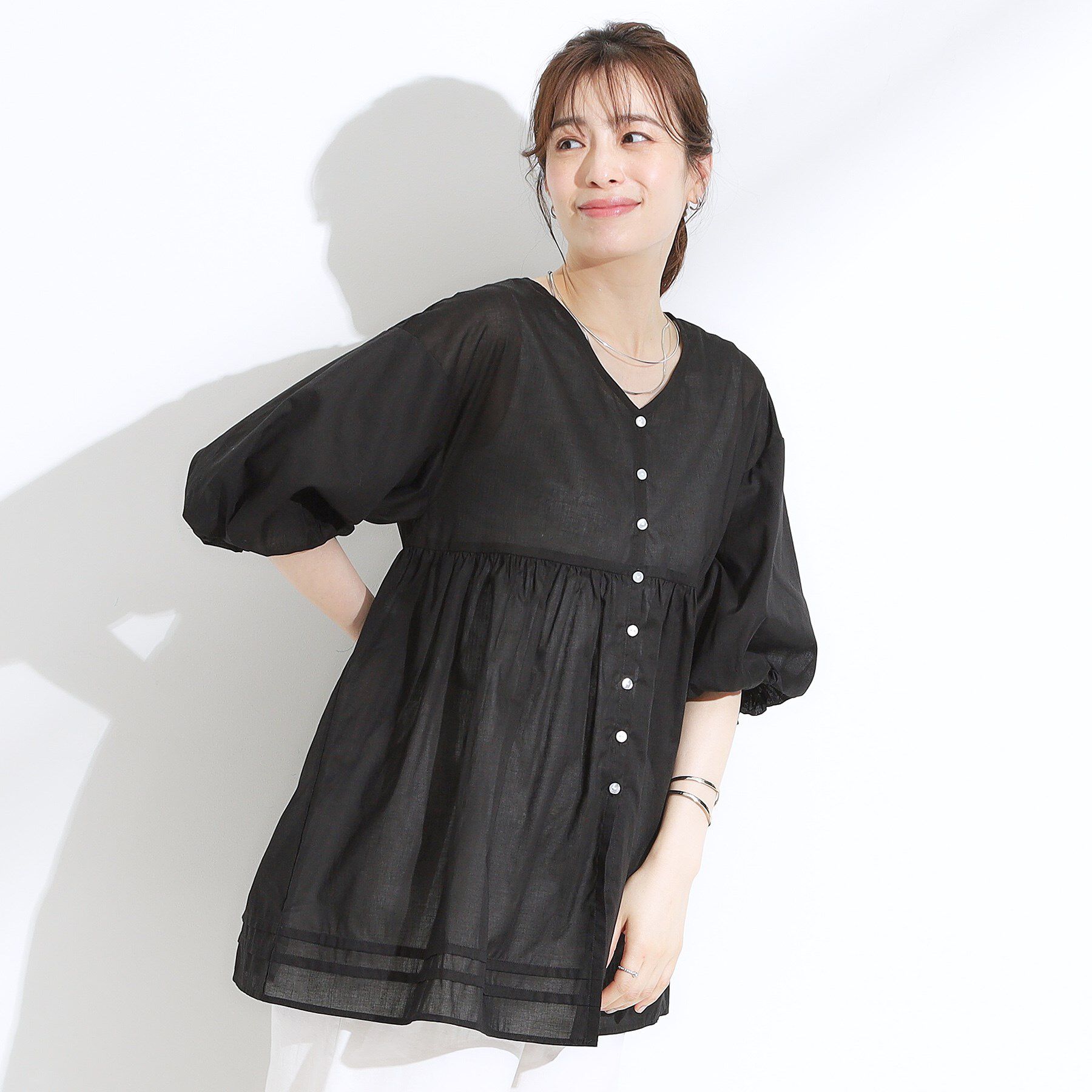 SHOO･LA･RUE「【S-LL】一枚で着映え バルーンスリーブブラウス」|シャツ・ブラウス|