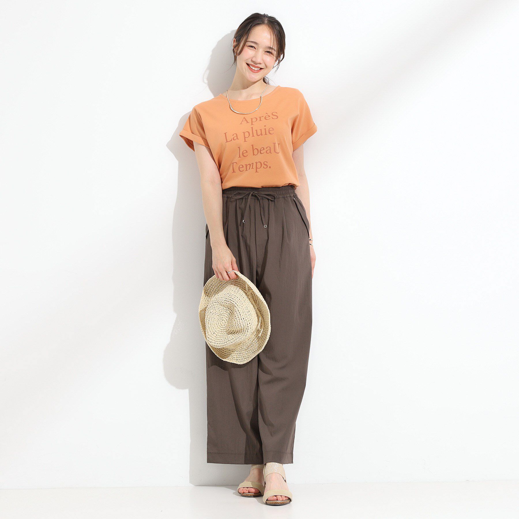 SHOO･LA･RUE「【汗ジミ防止/ひんやり/UV】ロゴプリントTシャツ」|Tシャツ・カットソー|