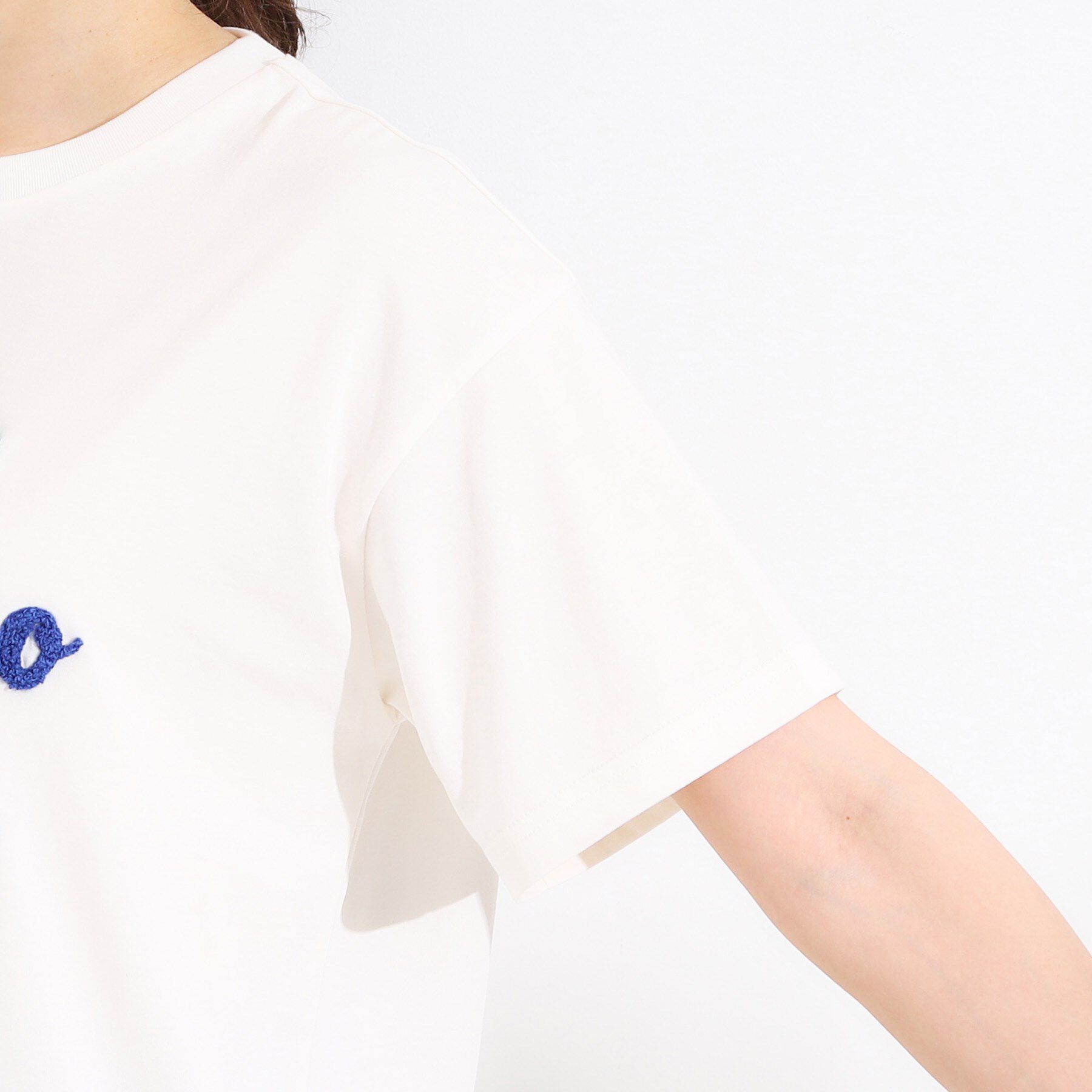 SHOO･LA･RUE「【ひんやり/S-LL】サガラ刺繍ロゴTシャツ」|Tシャツ・カットソー|