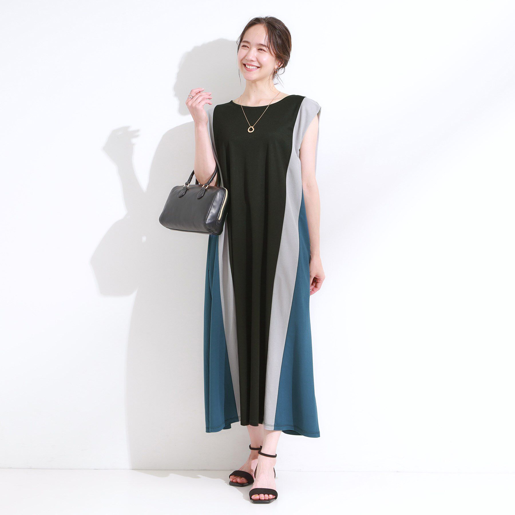 SHOO･LA･RUE「【S-LL/ひんやり】全身すっきり見えが楽に叶う サイド切替 バイカラーAラインワンピース」|ワンピース|