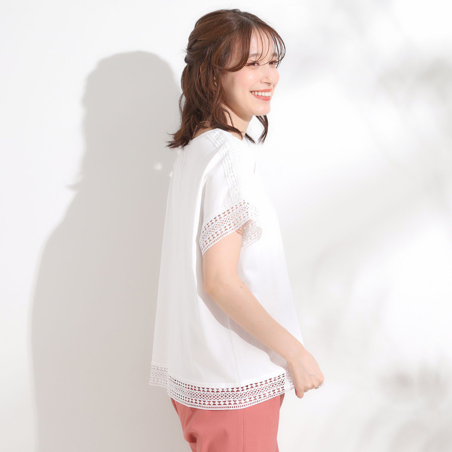 SHOO･LA･RUE「【S-LL/ひんやり】インせず決まる 楽してきれいなレース付きトップス」|Tシャツ・カットソー|