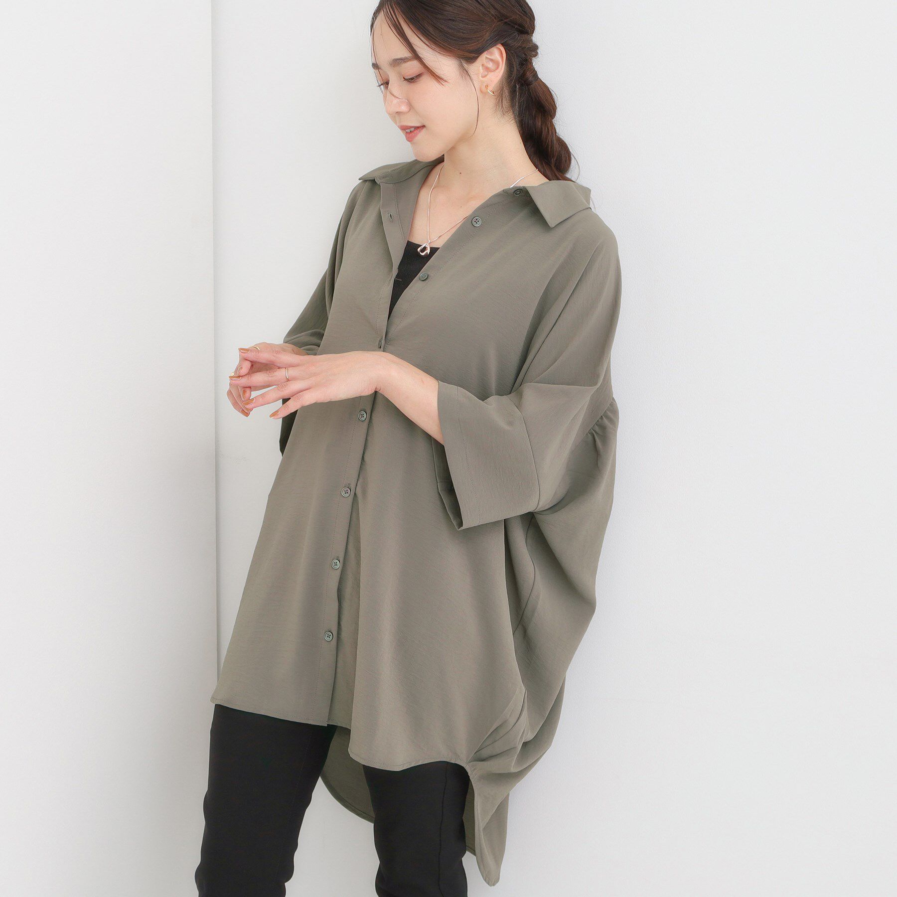 SHOO･LA･RUE「【S-LL/ひんやり】肌離れよくサラサラタッチが癖になる バックギャザーチュニック」|チュニック|ブラウン(043)