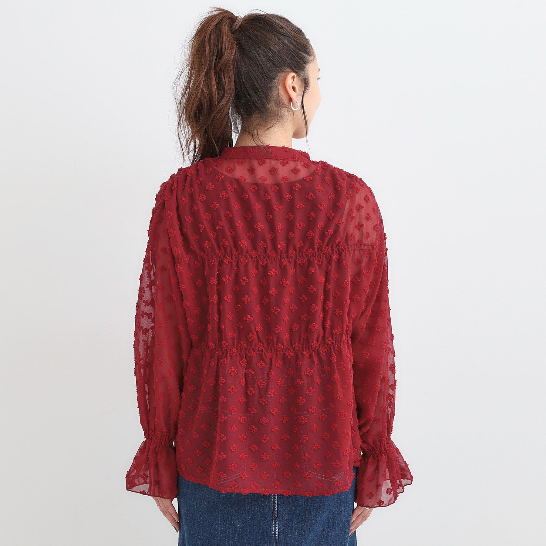 SHOO･LA･RUE「華やかにさをプラスする シアードビー シャーリングブラウス」|シャツ・ブラウス|