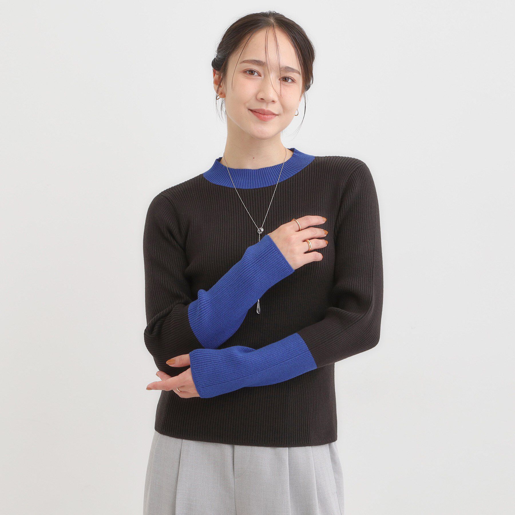 SHOO･LA･RUE「【洗濯機可/S-LL】配色使いがアクセント リブハイネックインナー」|ニット・セーター|