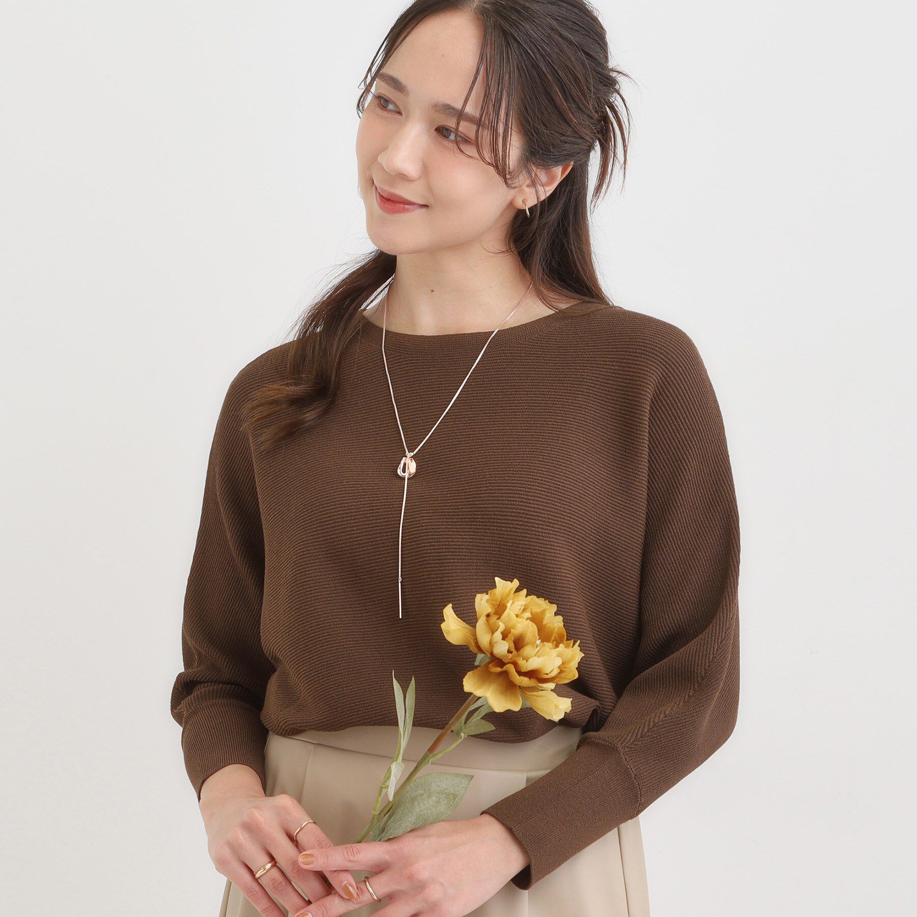 SHOO･LA･RUE「【洗える/毛玉になりにくい/UV】 ガータードルマン 7分袖ニット」|ニット・セーター|ブラウン(043)