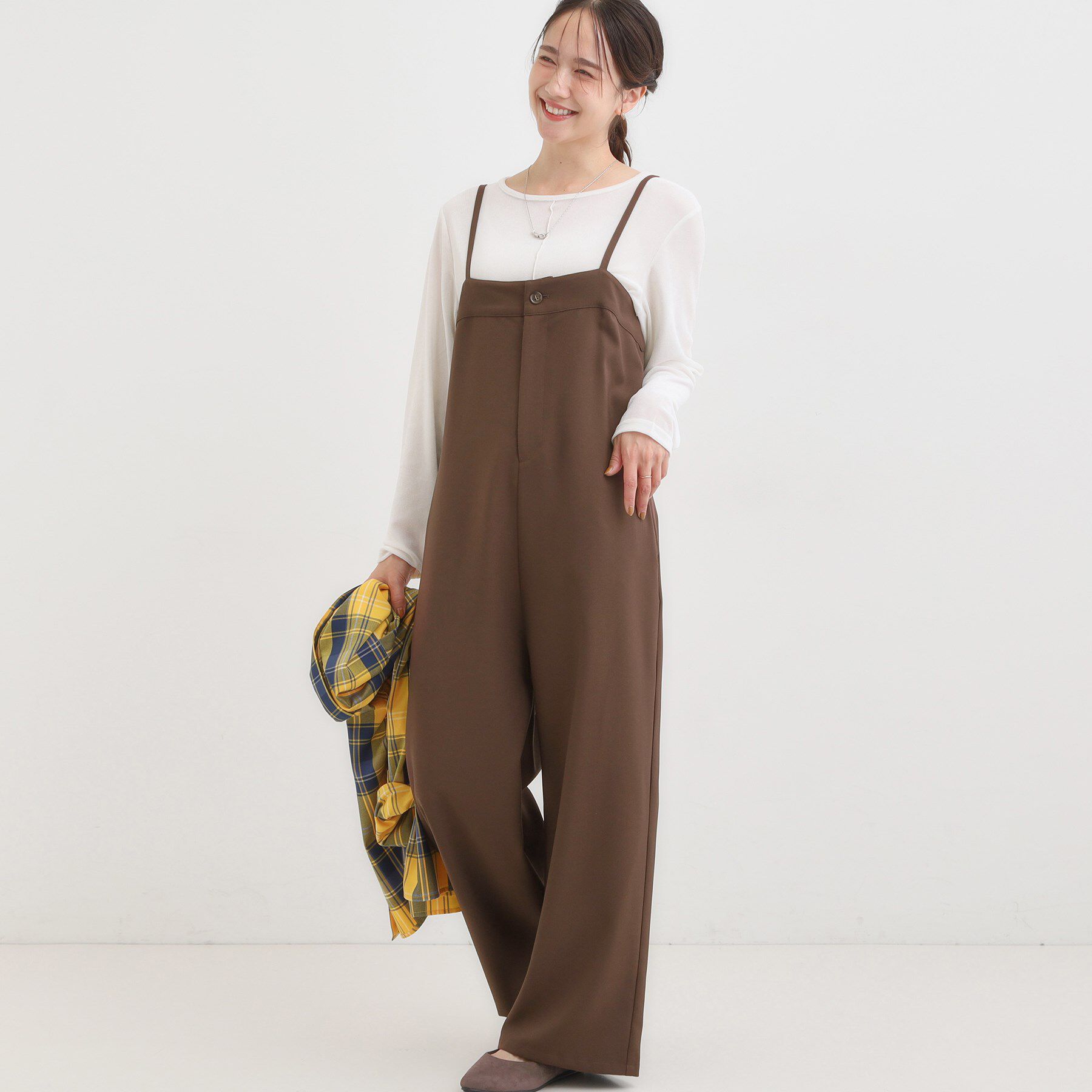 SHOO･LA･RUE「【S-LL】大人カジュアルに ベアトップ風 キャミサロペット」|オールインワン|ブラウン(043)