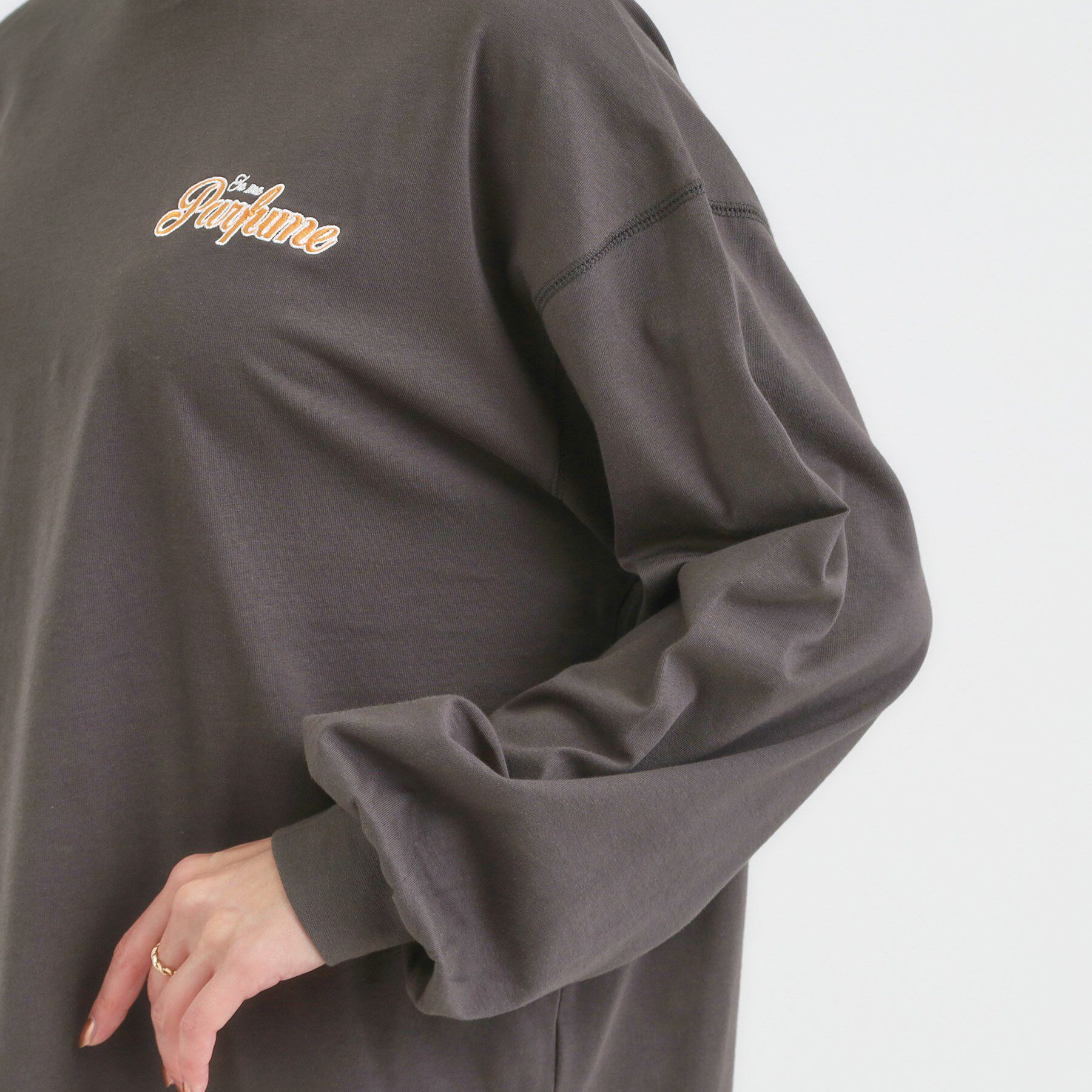 SHOO･LA･RUE「グラフィックアソート BIGロンT」|Tシャツ・カットソー|